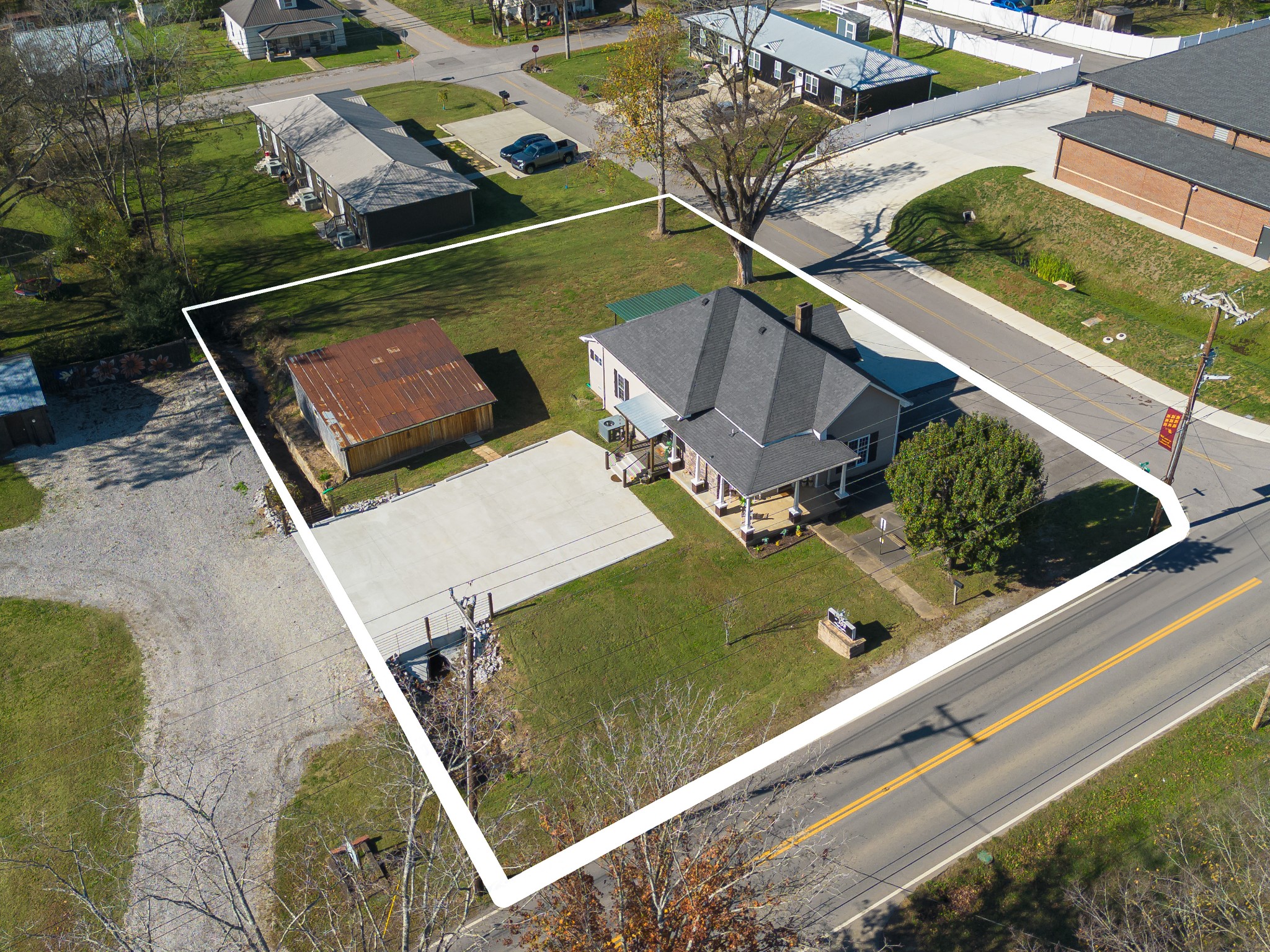 308 N Main St Property Photo 35