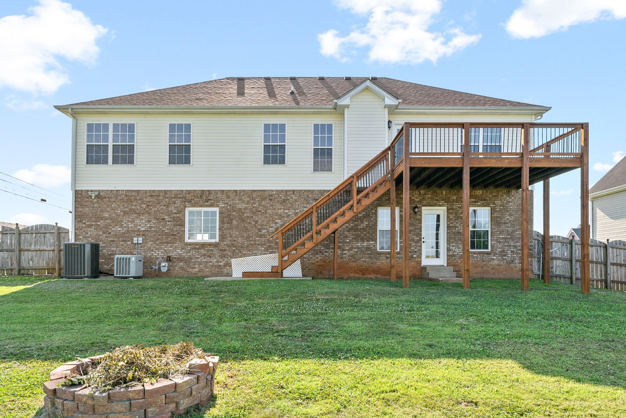 894 Samantha Ln Property Photo 51