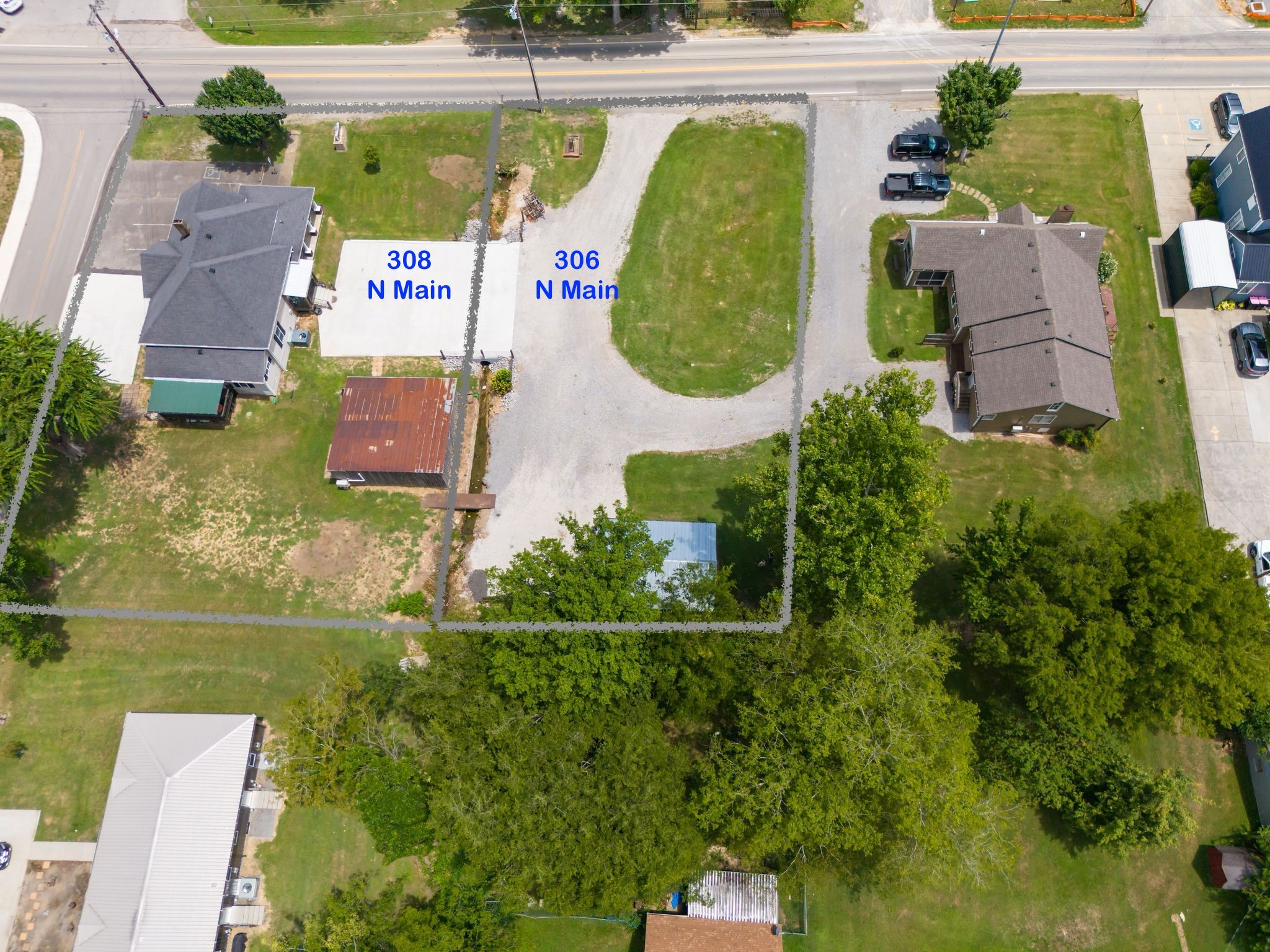 306 N Main St Property Photo 6