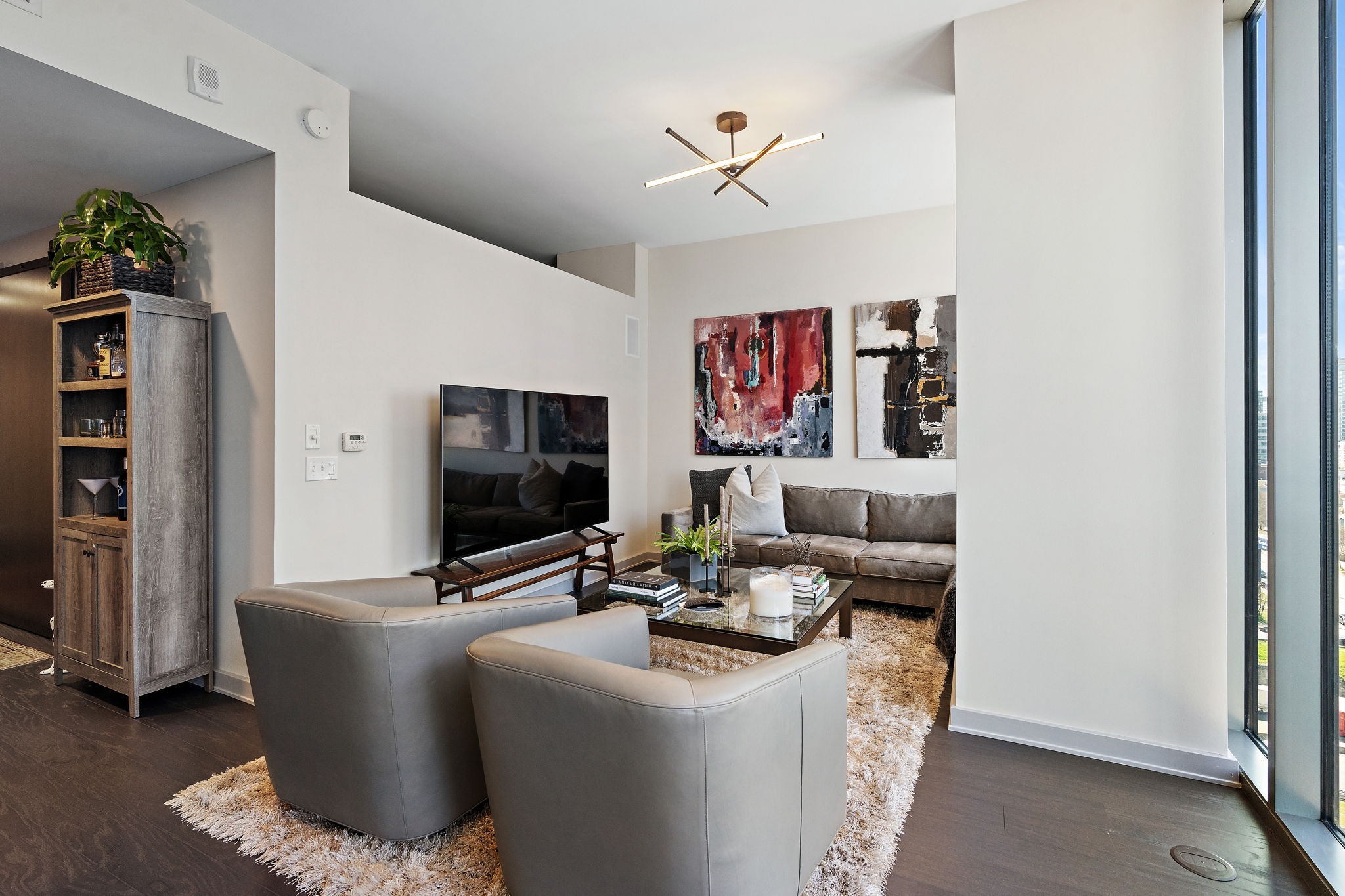 1212 Laurel St Property Photo 10