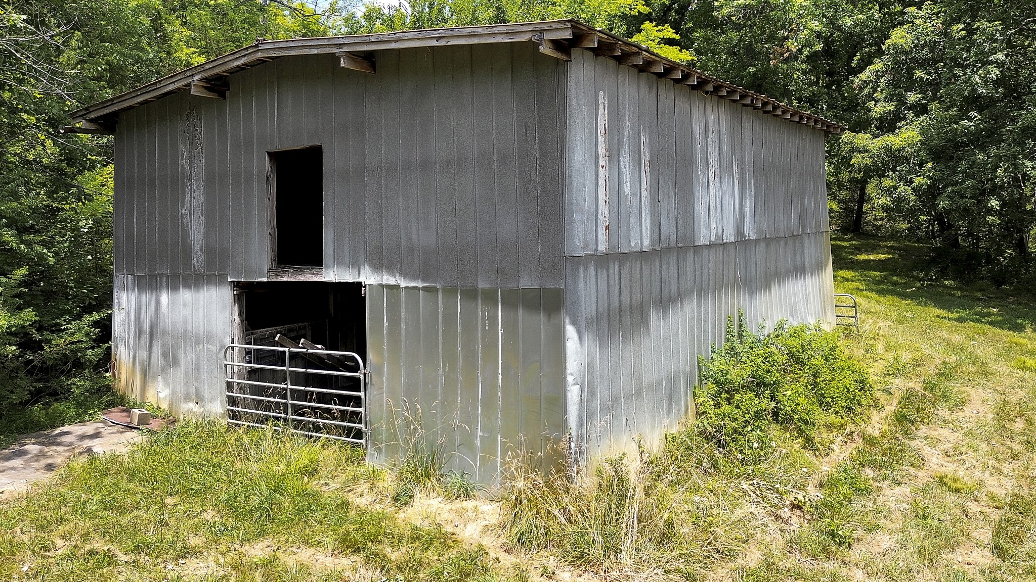 2246 S Berrys Chapel Rd Property Photo 18