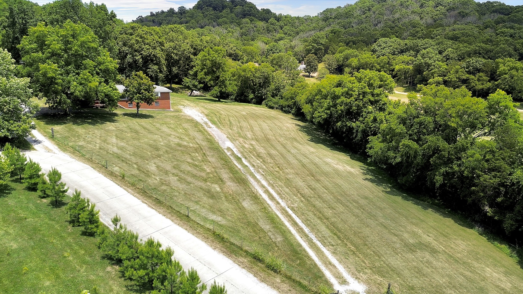 2246 S Berrys Chapel Rd Property Photo 20
