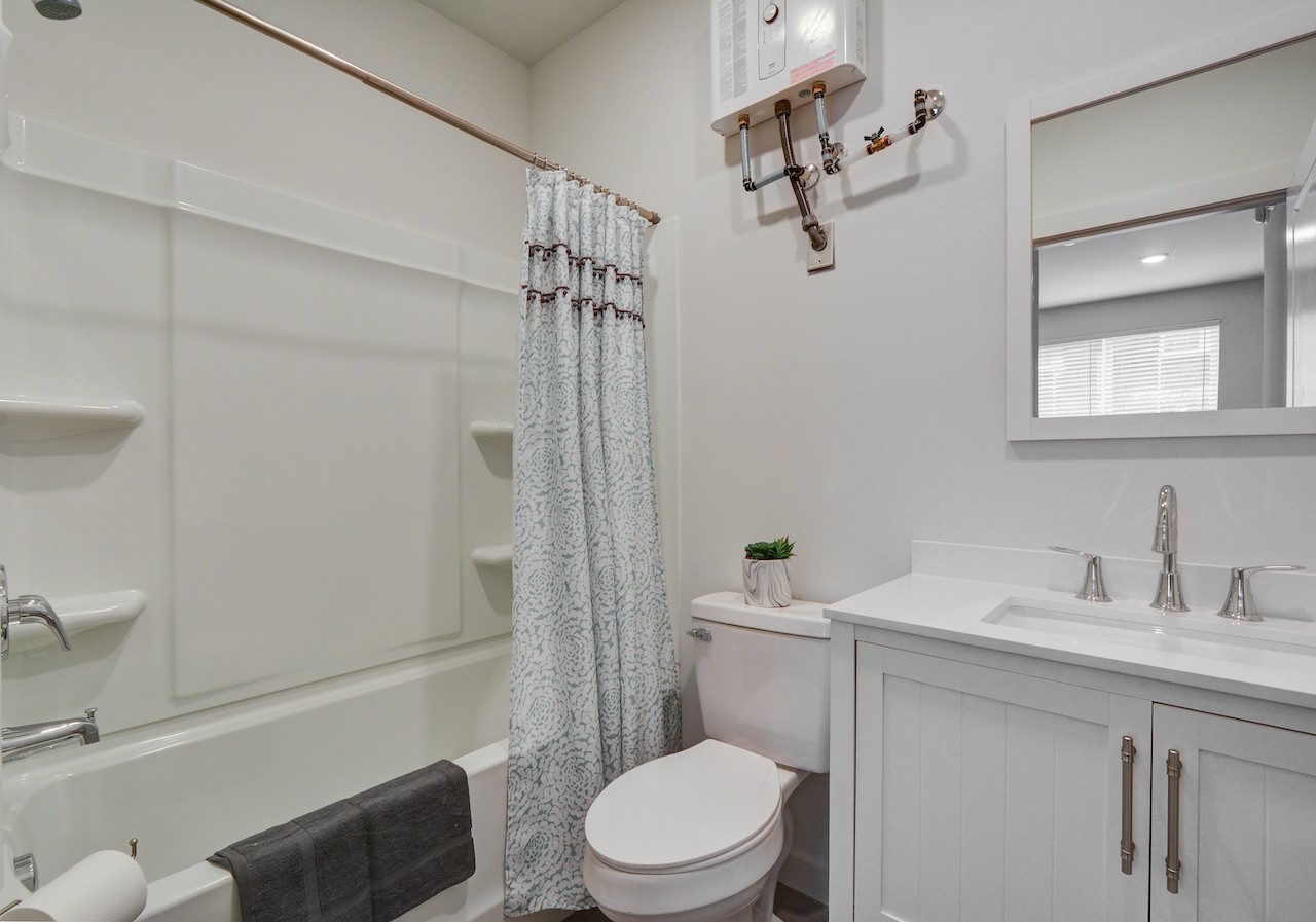 518 Madison St Property Photo 4