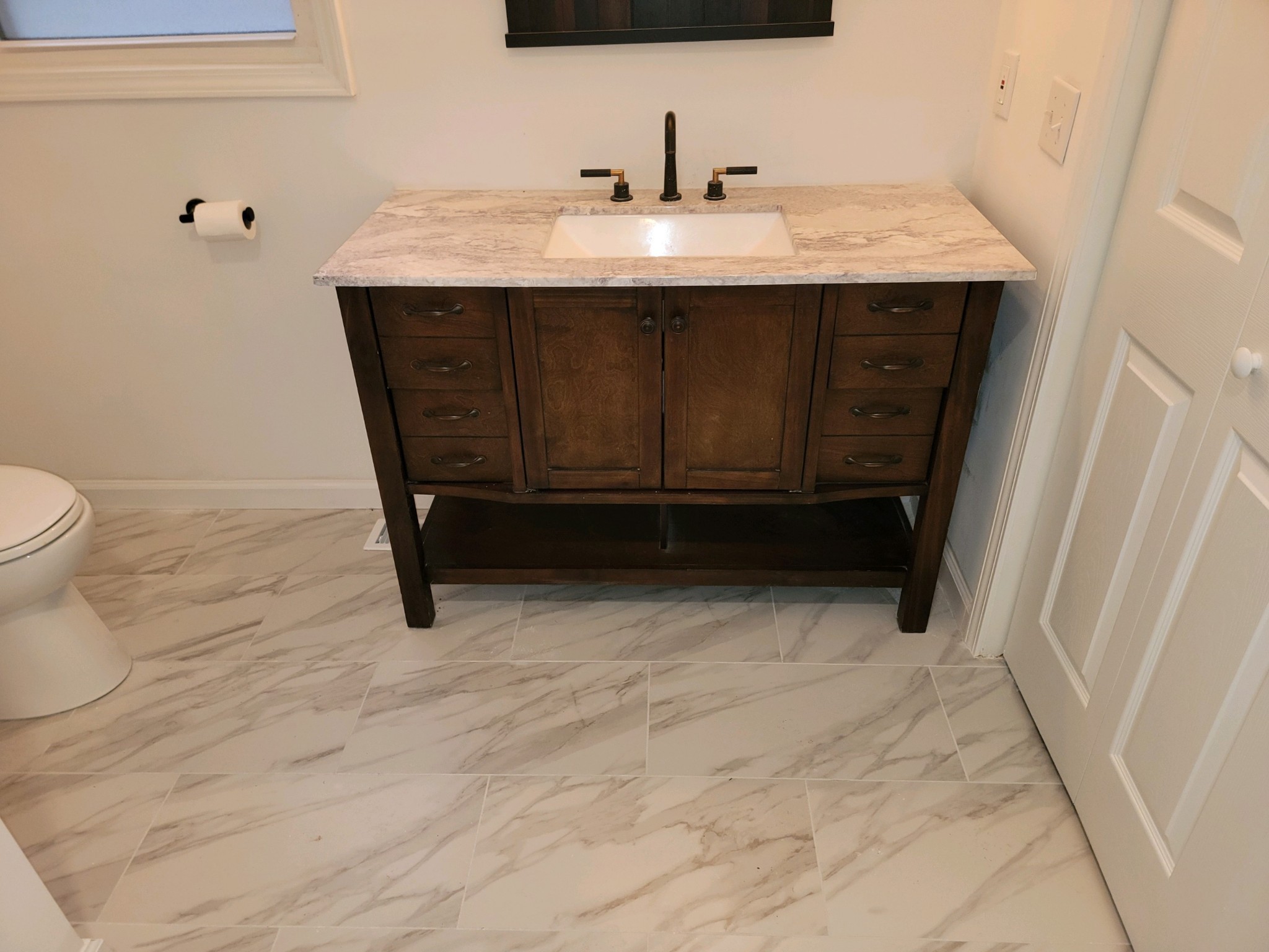 1040 Overlook Dr Property Photo 7