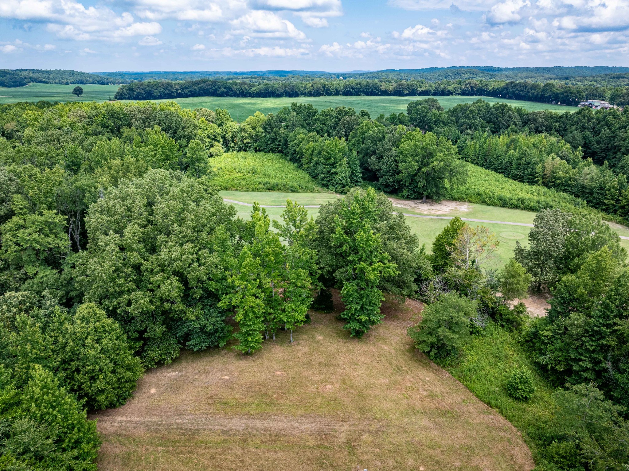 18 Fairway Lane Property Photo 6
