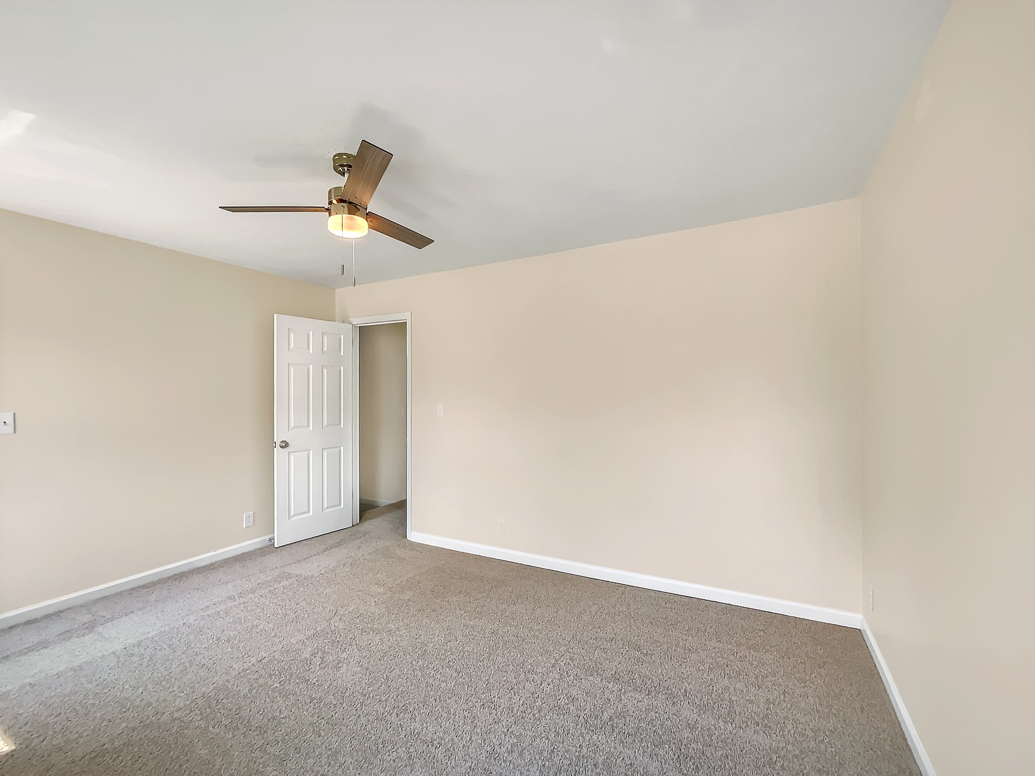 111 Azalea Ct Property Photo 17
