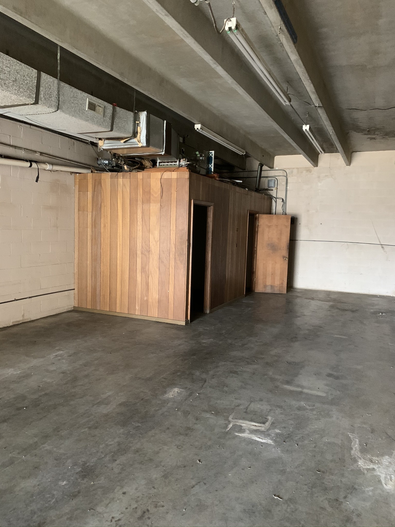 913 S College St Property Photo 16