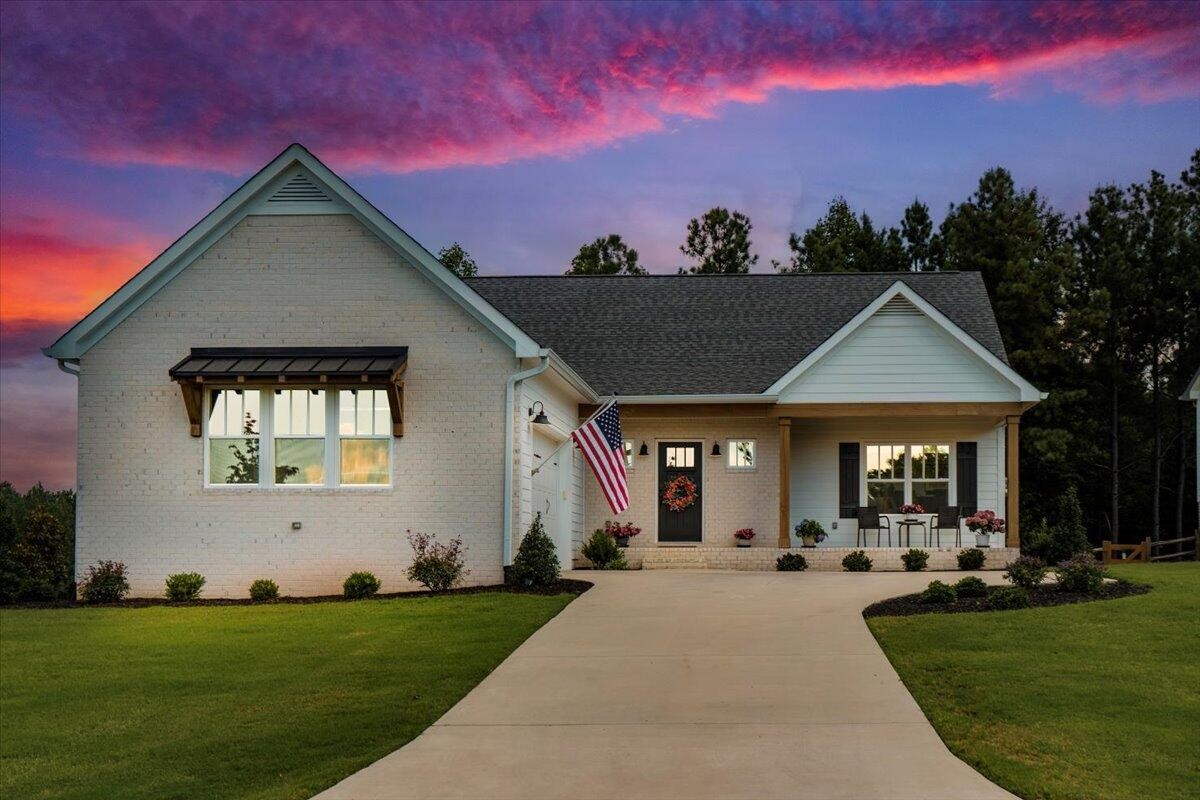 1565 Raulston Falls Road Property Photo 2