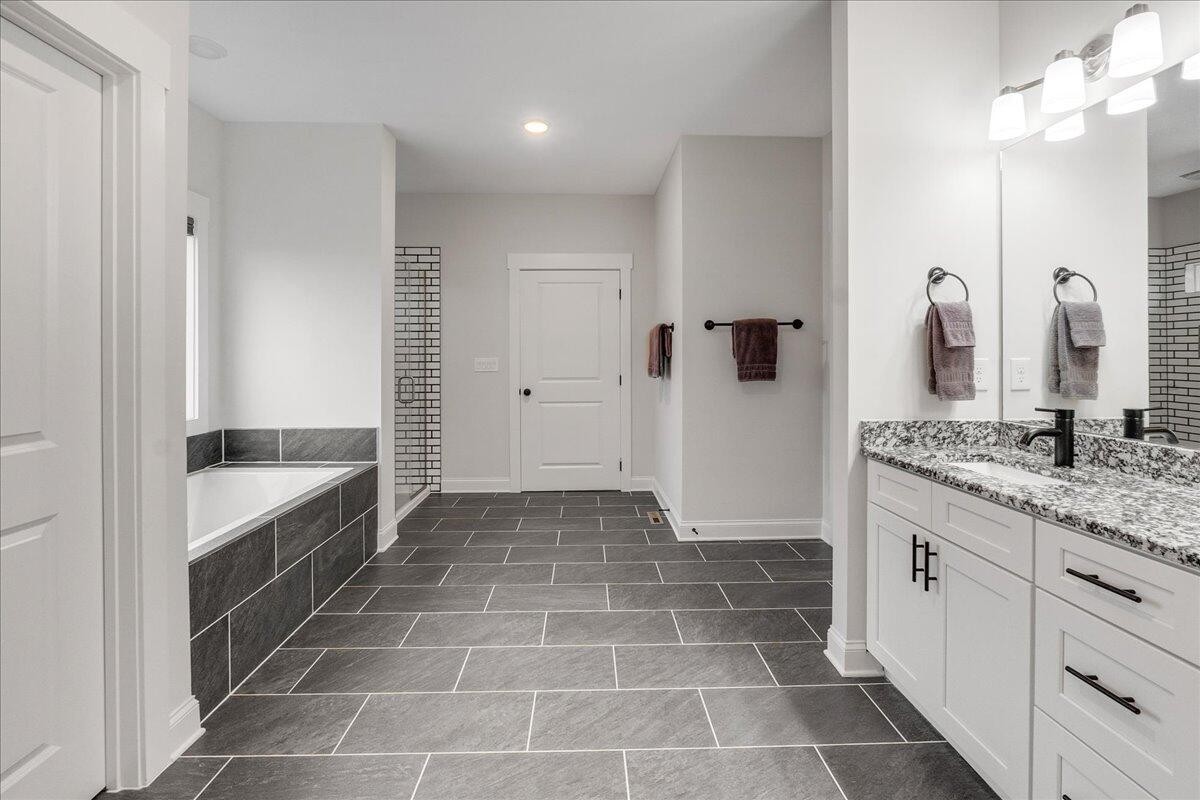 1565 Raulston Falls Road Property Photo 17