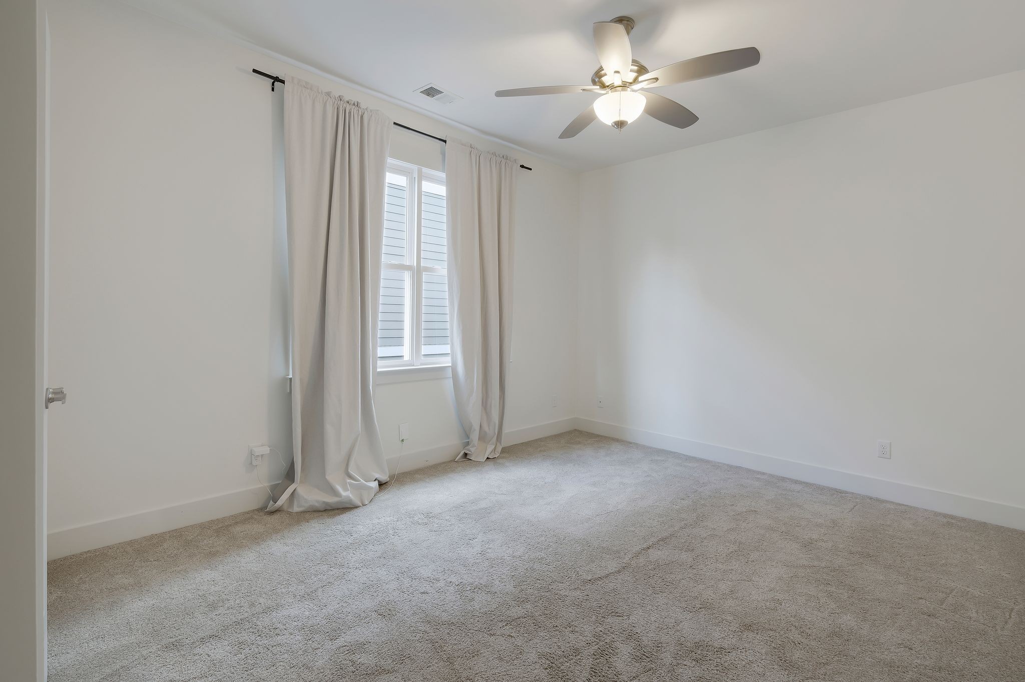 1417 Edgehill Ave Property Photo 31
