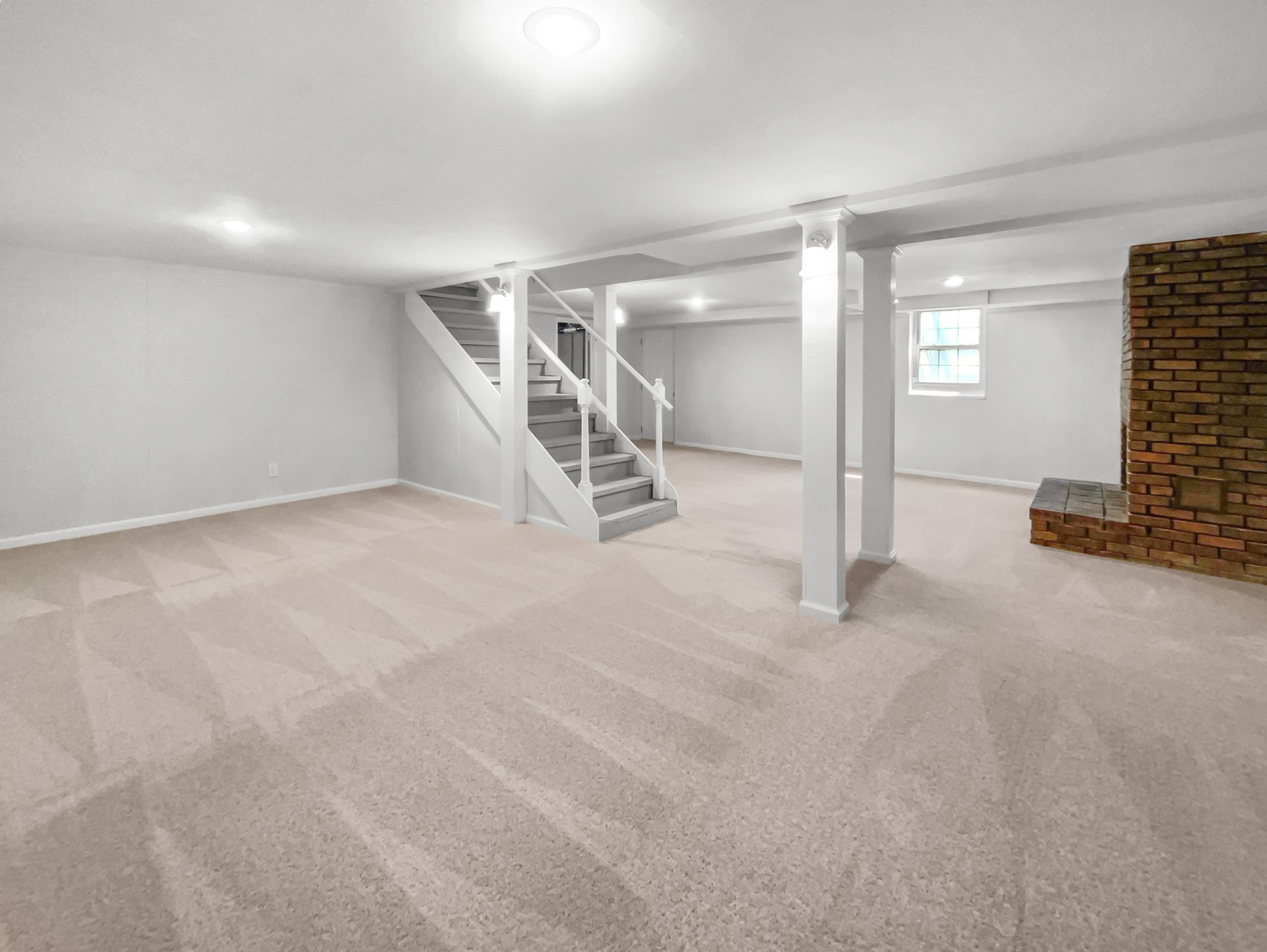 655 Colburn Dr Property Photo 17