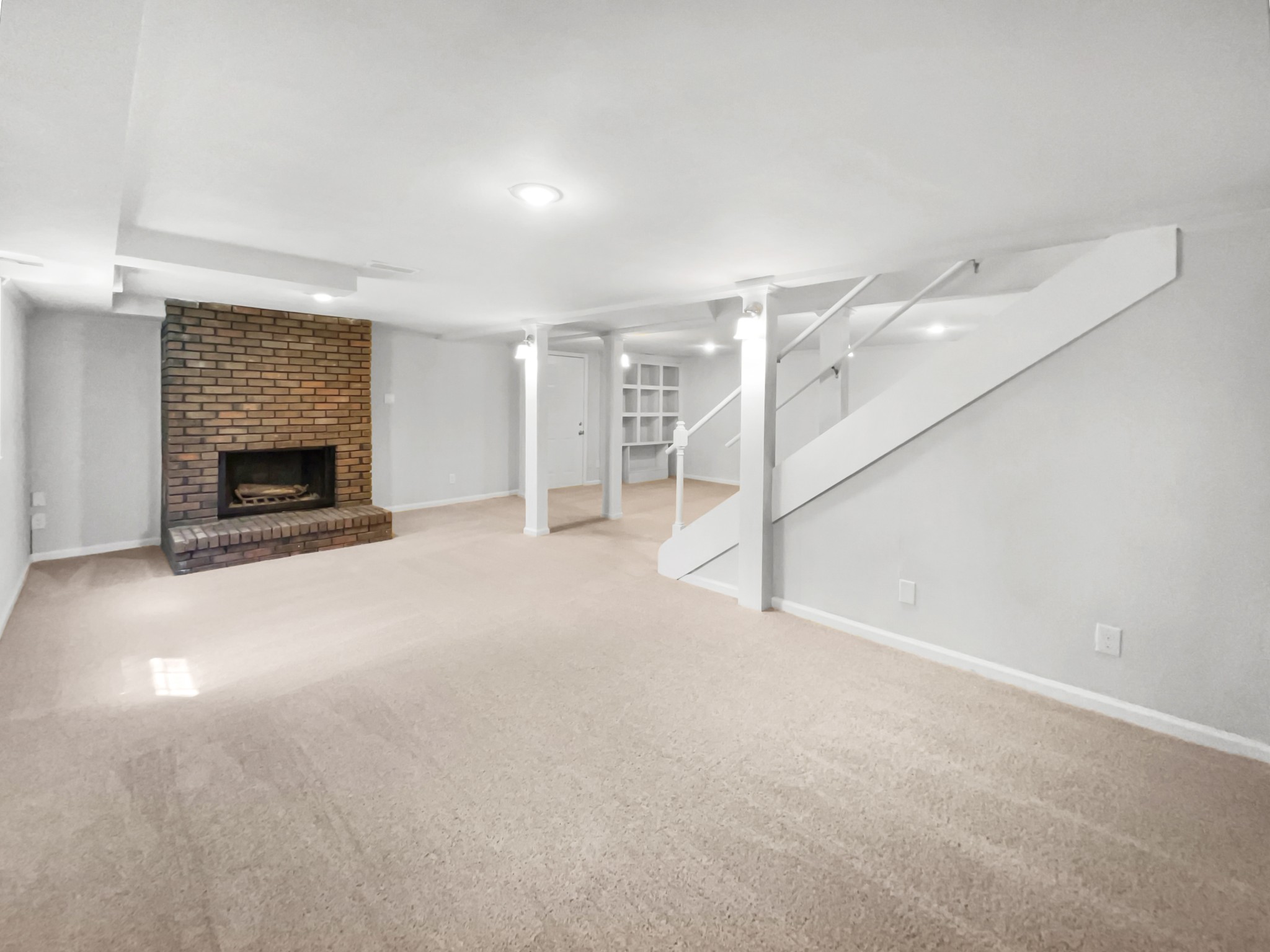 655 Colburn Dr Property Photo 18