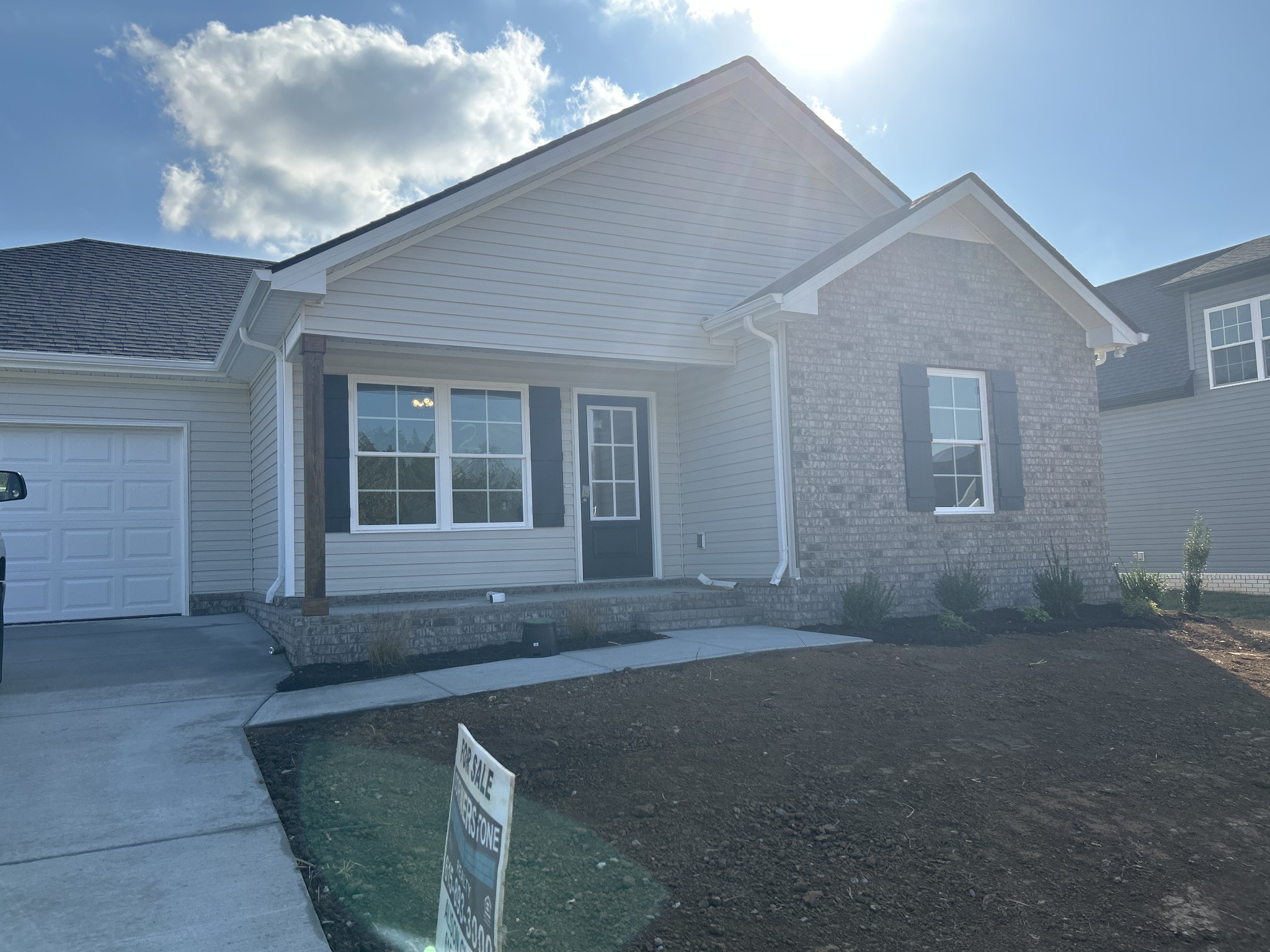 103 Meadowbrook Dr Property Photo 18