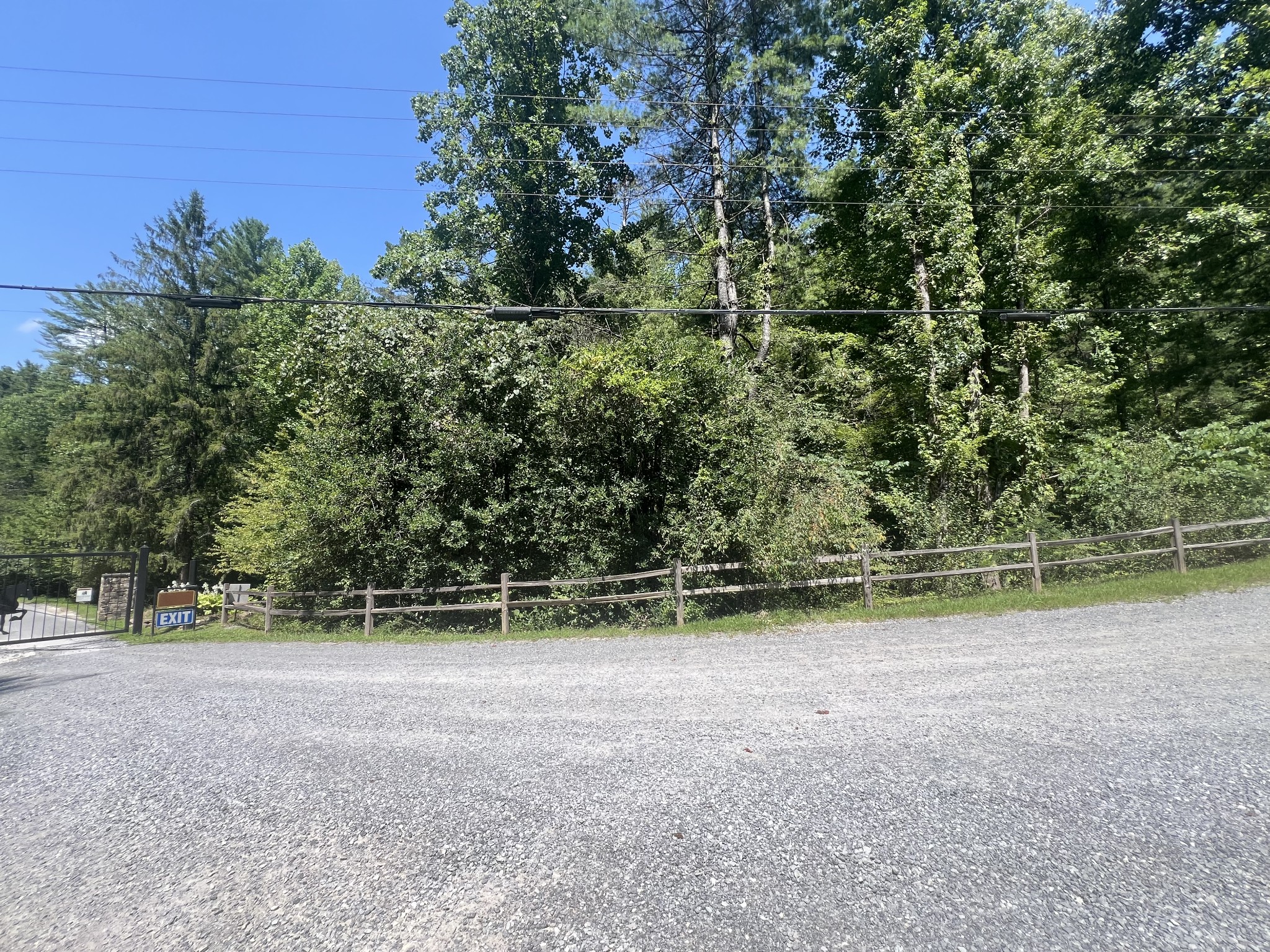 6 Walnut Flats Property Photo 18