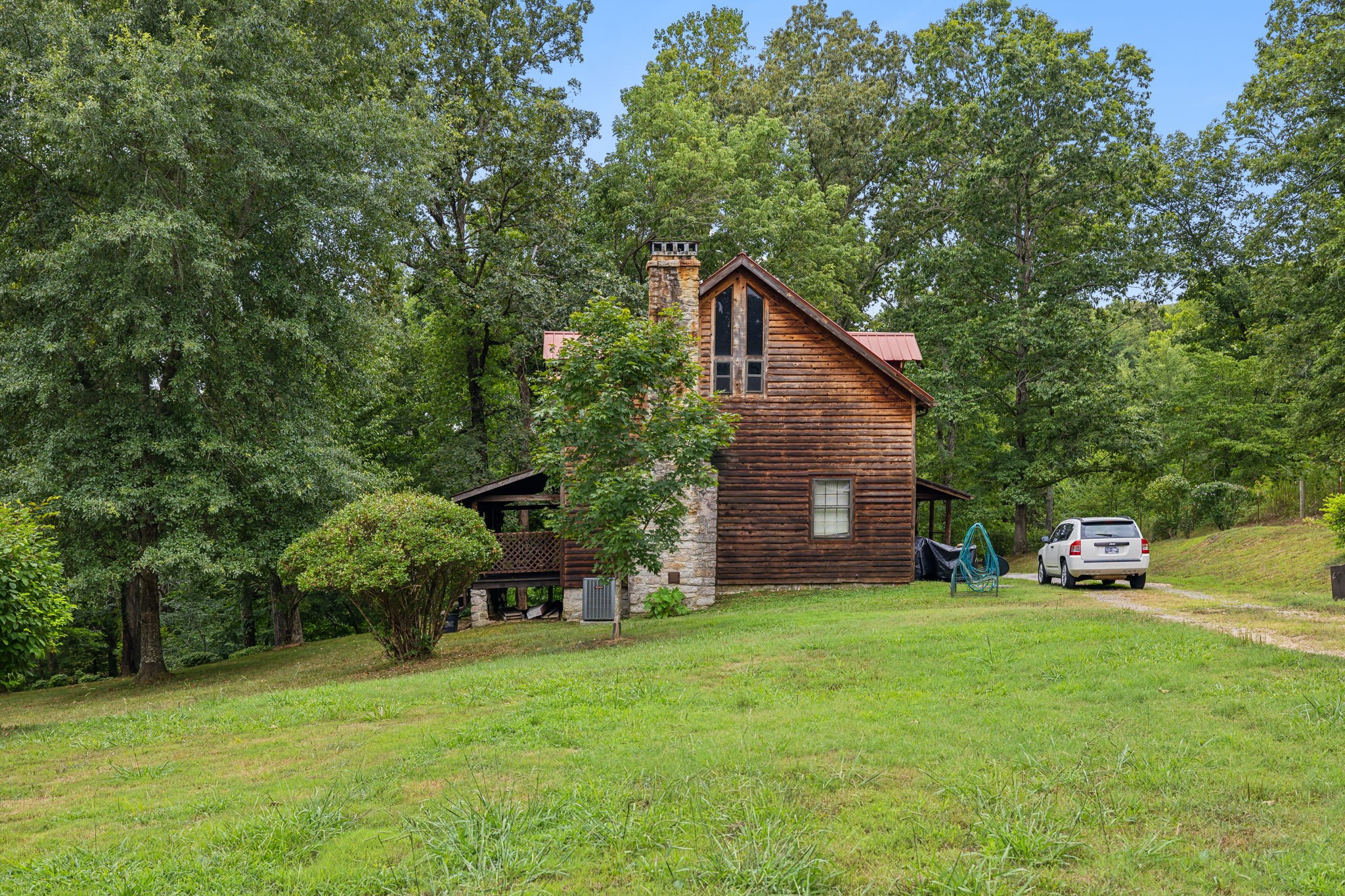 858 Highway 100, W Property Photo 12