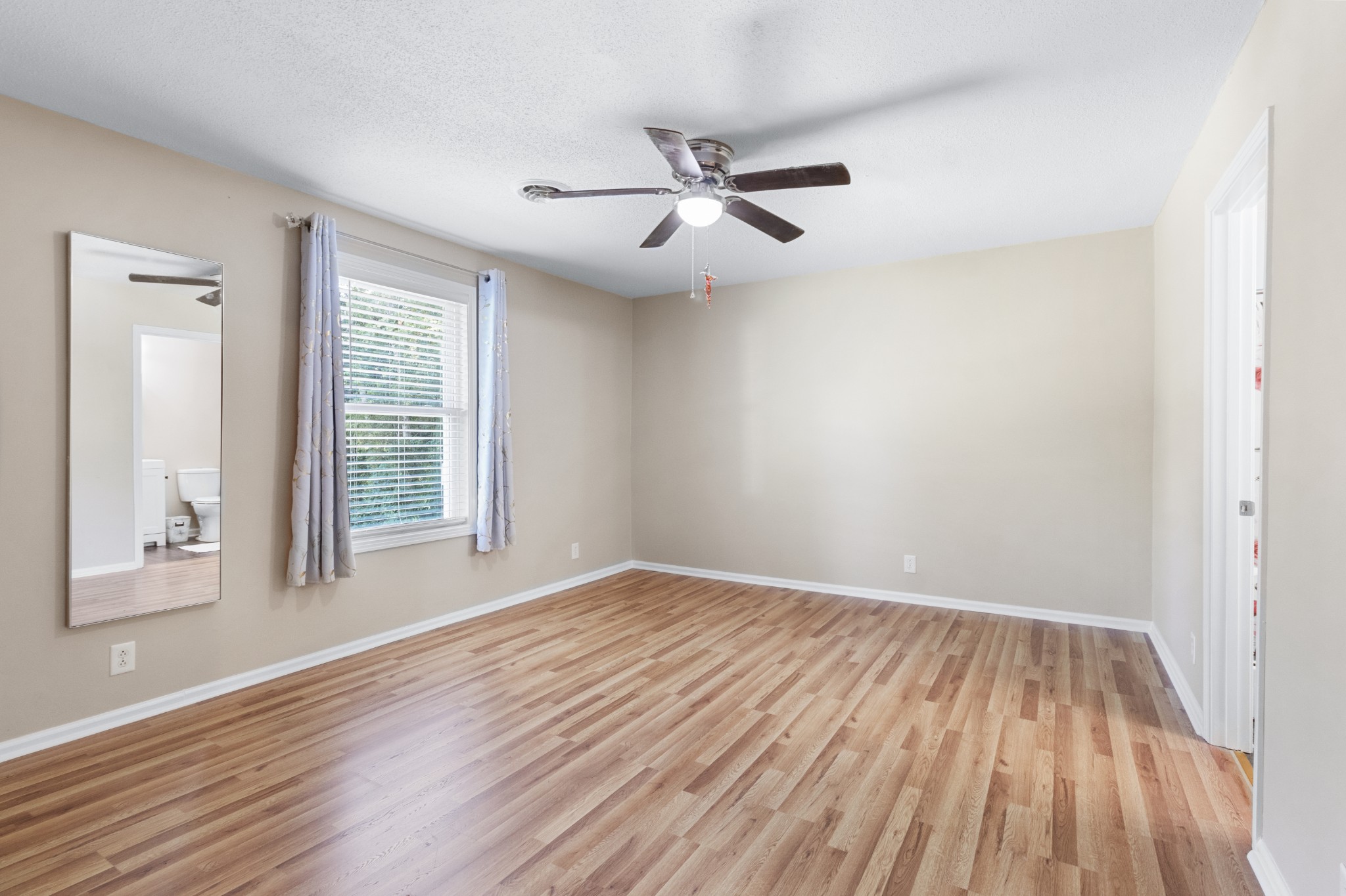 1287 Jostin Dr Property Photo 17