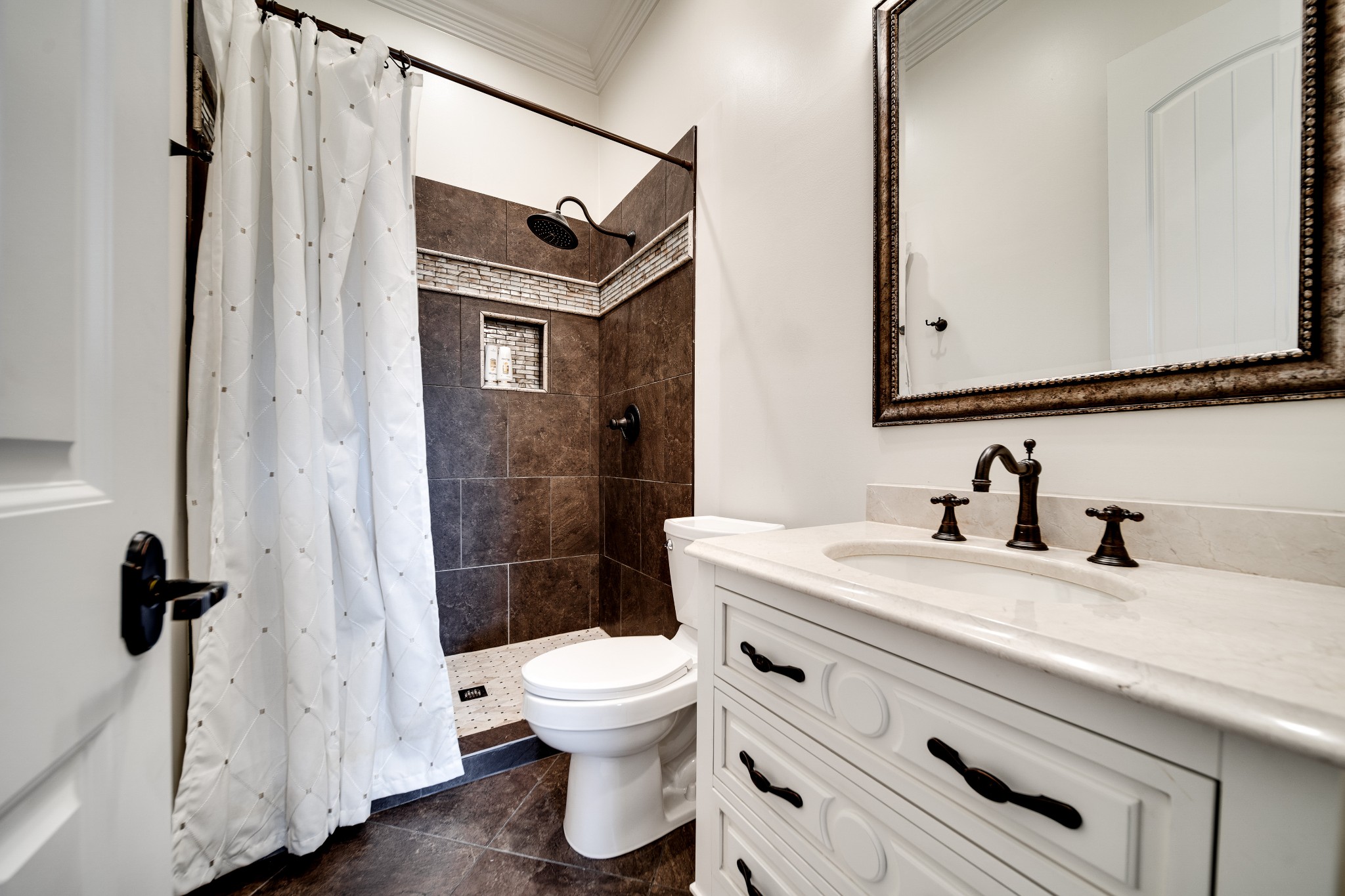 343 Hunters Ln Property Photo 58