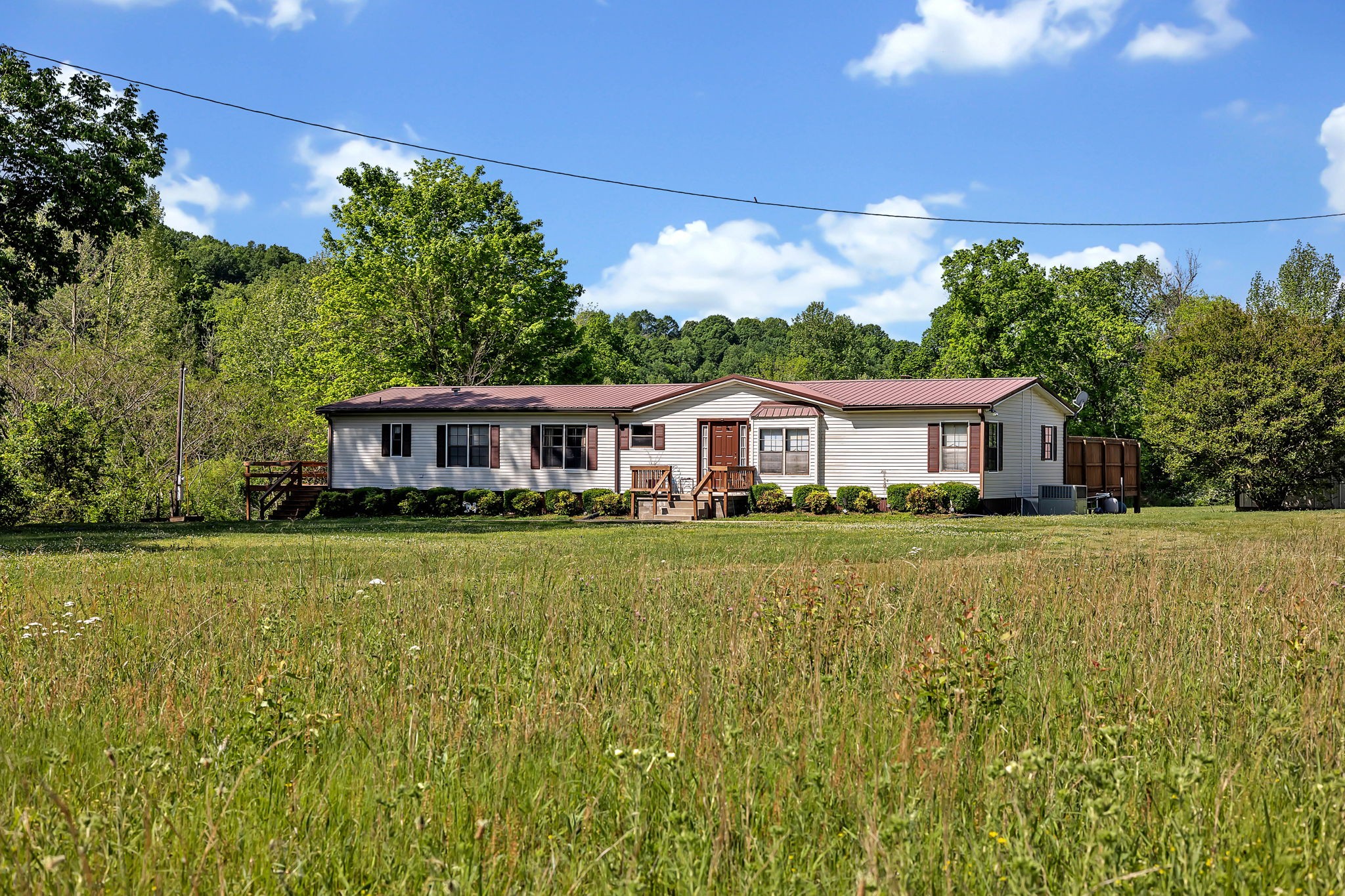 9515 Highway 147 Property Photo 3
