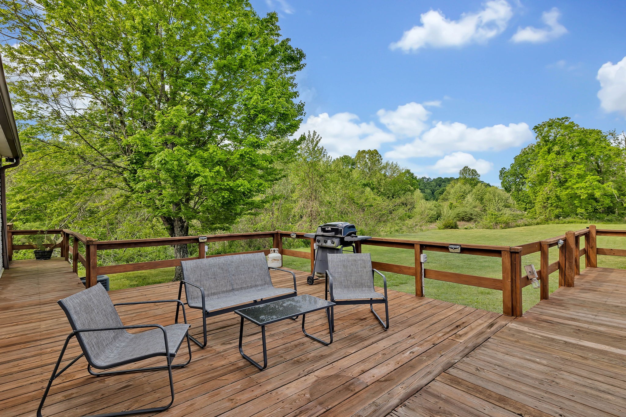 9515 Highway 147 Property Photo 26