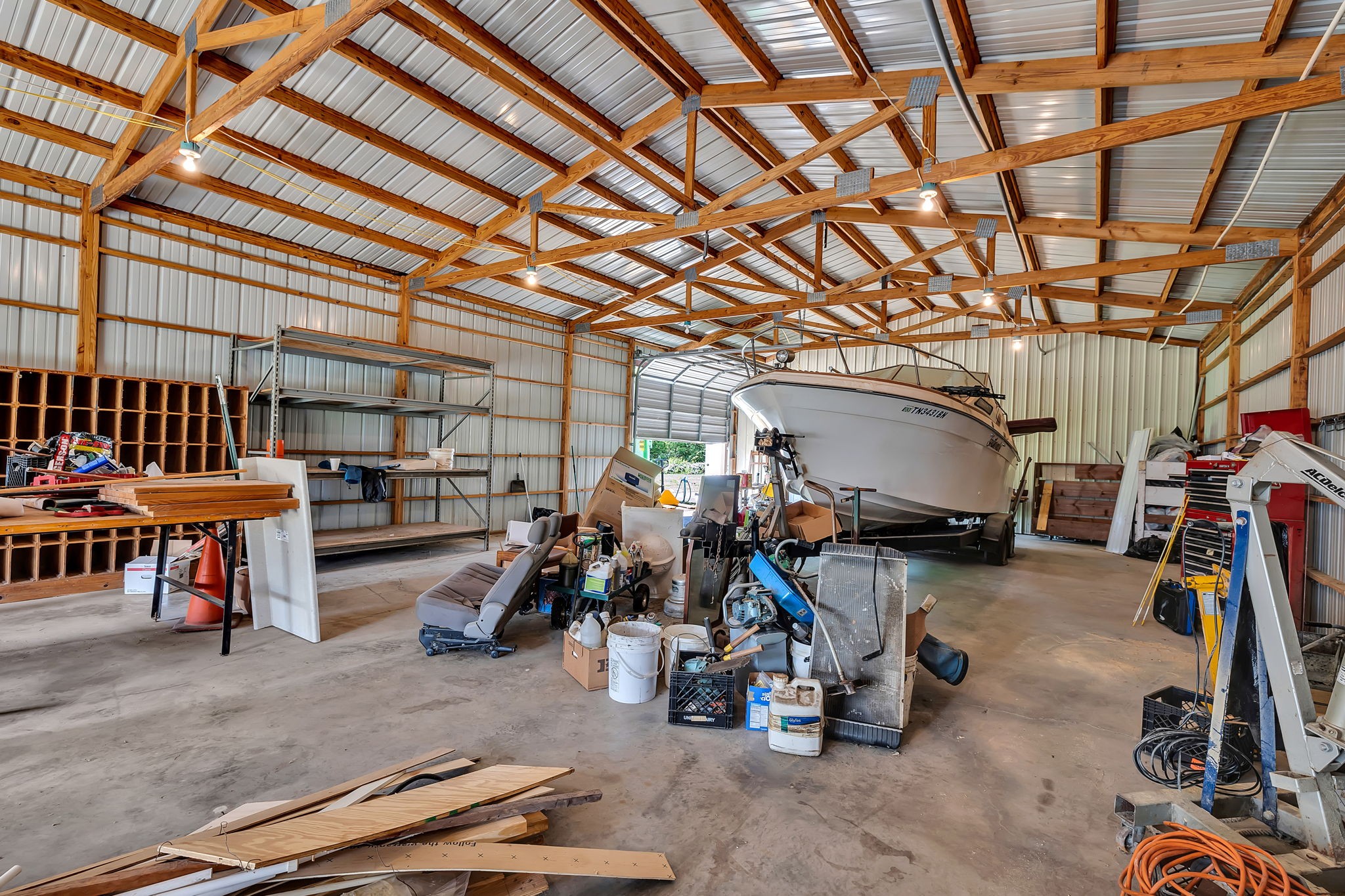 9515 Highway 147 Property Photo 31