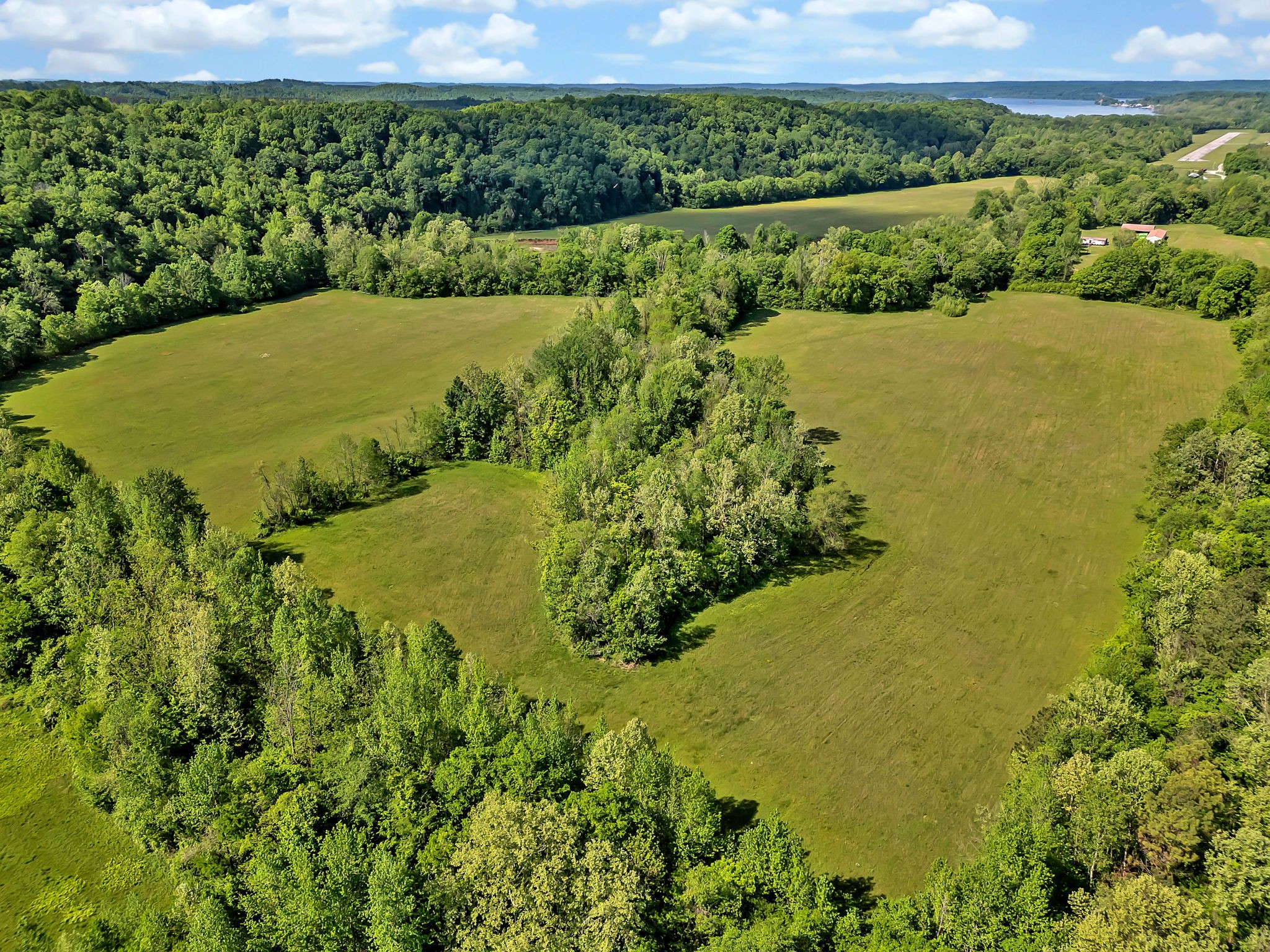 9515 Highway 147 Property Photo 46
