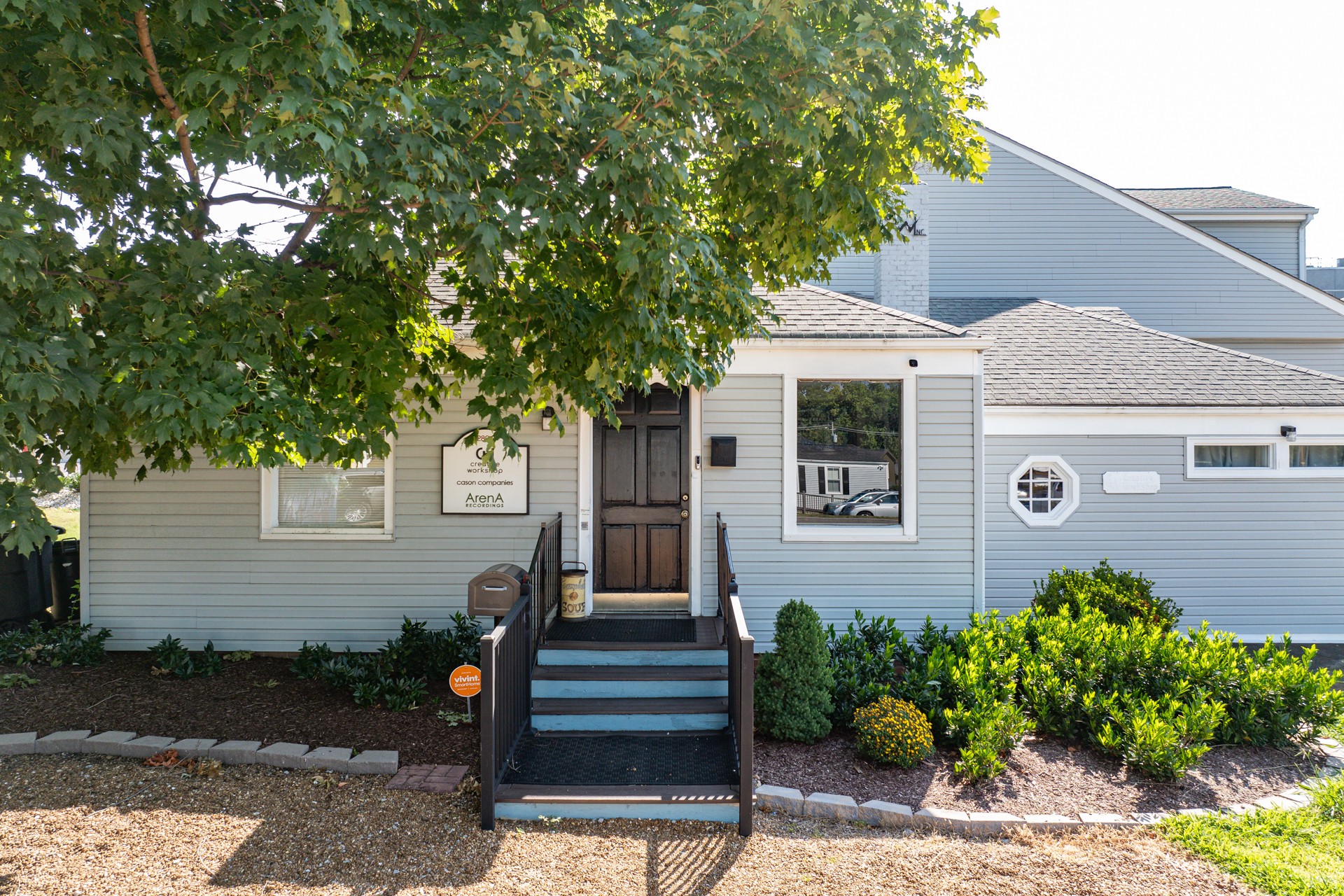 2804 Azalea Pl Property Photo 6