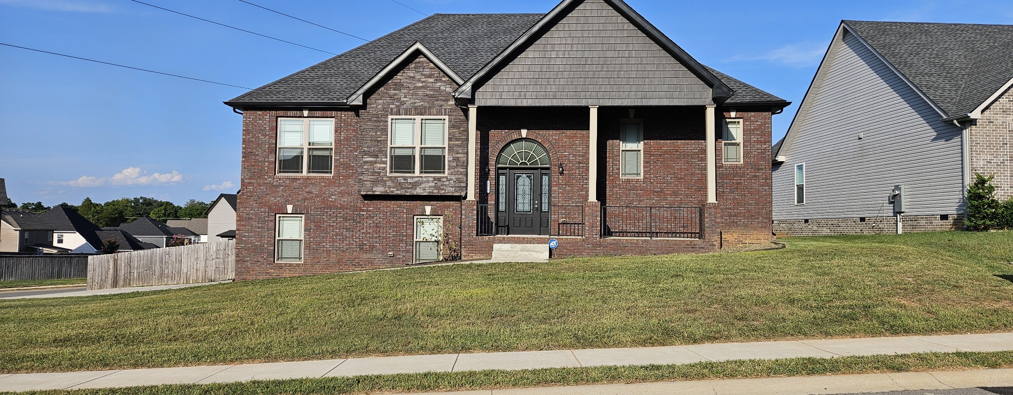 1070 Harrison Way Property Photo 1