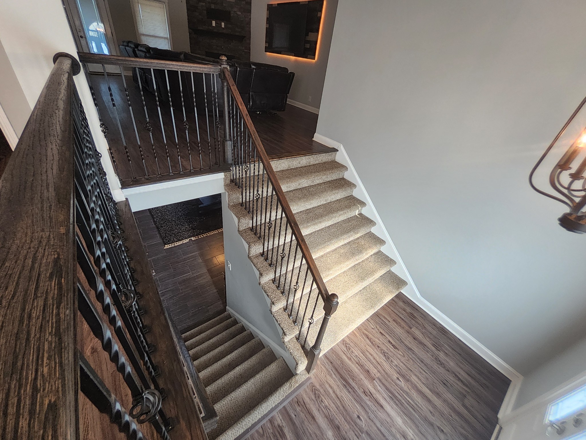 1070 Harrison Way Property Photo 9