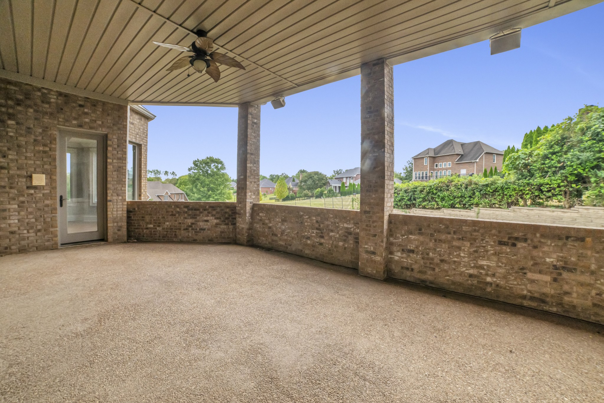 2848 Carriage Way Property Photo 41