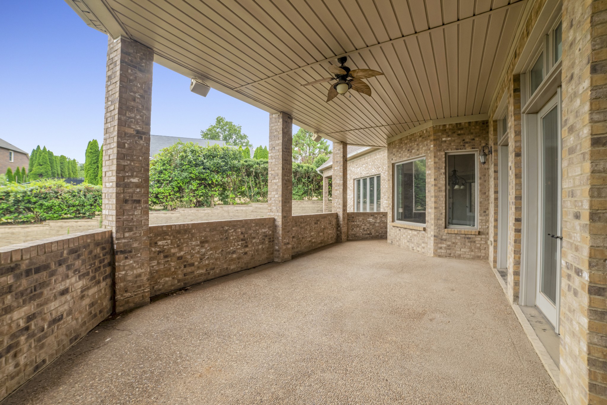 2848 Carriage Way Property Photo 42