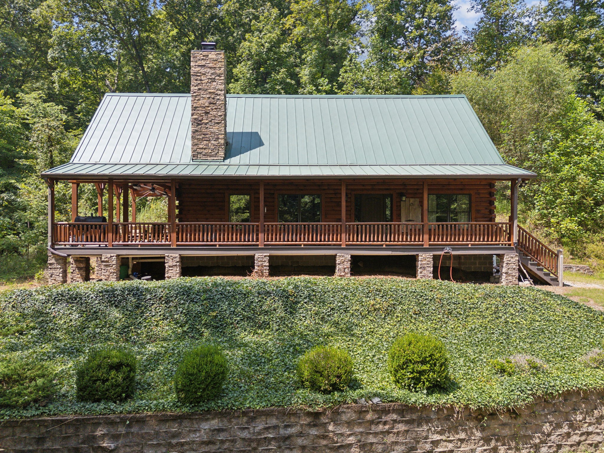 5755 N Lick Creek Rd Property Photo 5