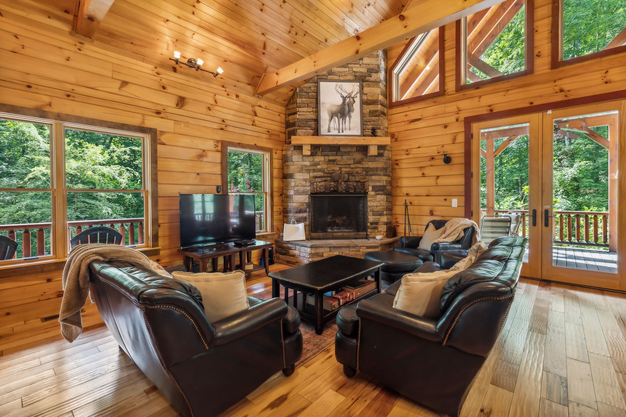 5755 N Lick Creek Rd Property Photo 8