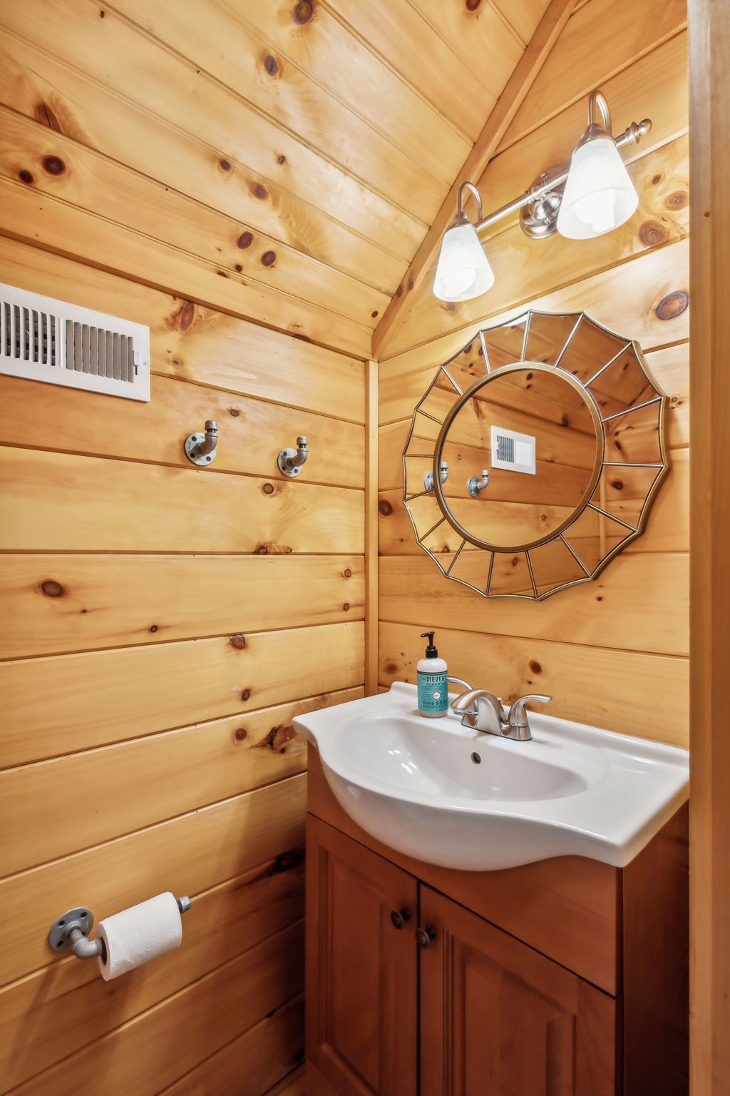 5755 N Lick Creek Rd Property Photo 25