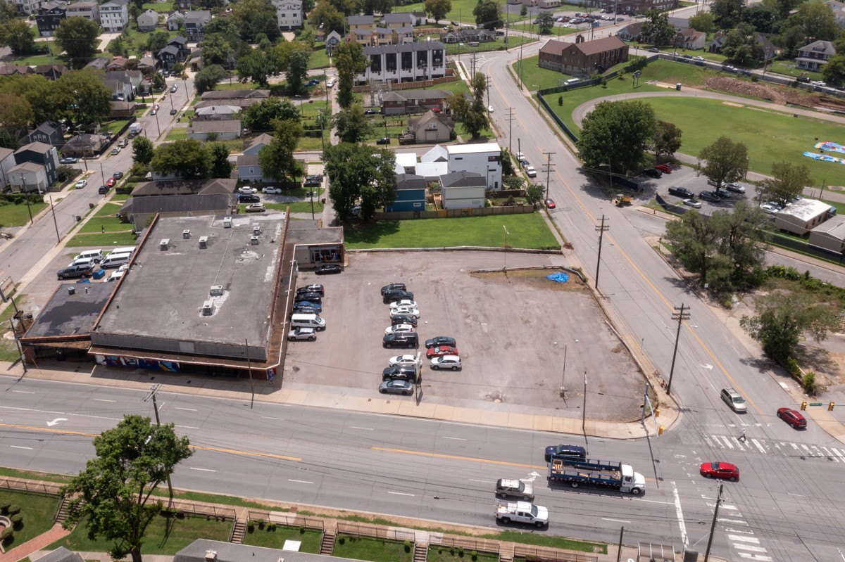 99 Lafayette St Property Photo 3