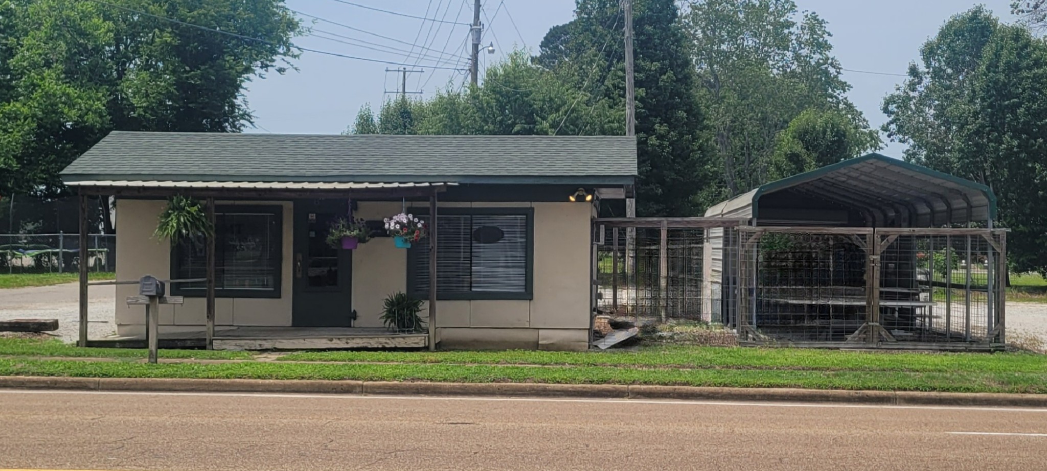 85 Tennessee Ave, N Property Photo