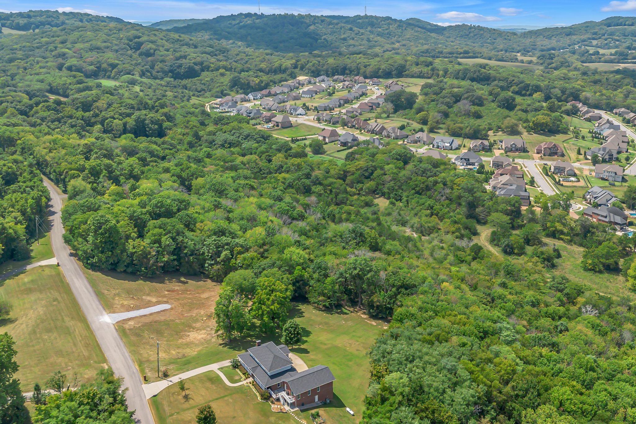 2015 Artesian Dr Property Photo 6