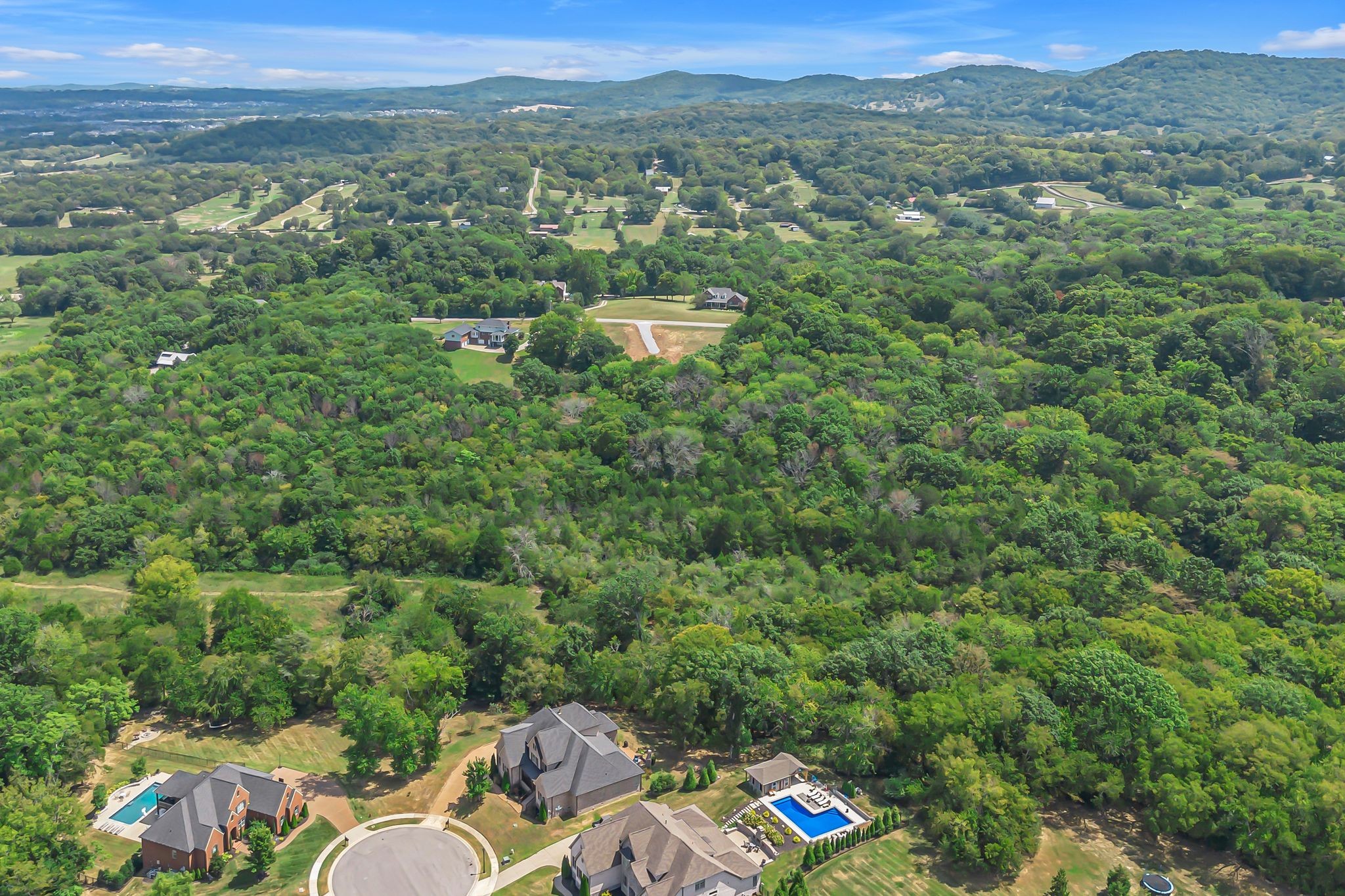 2015 Artesian Dr Property Photo 13