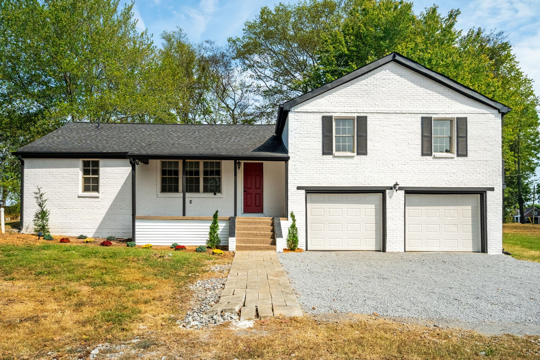 5744 Highland Rd Property Photo