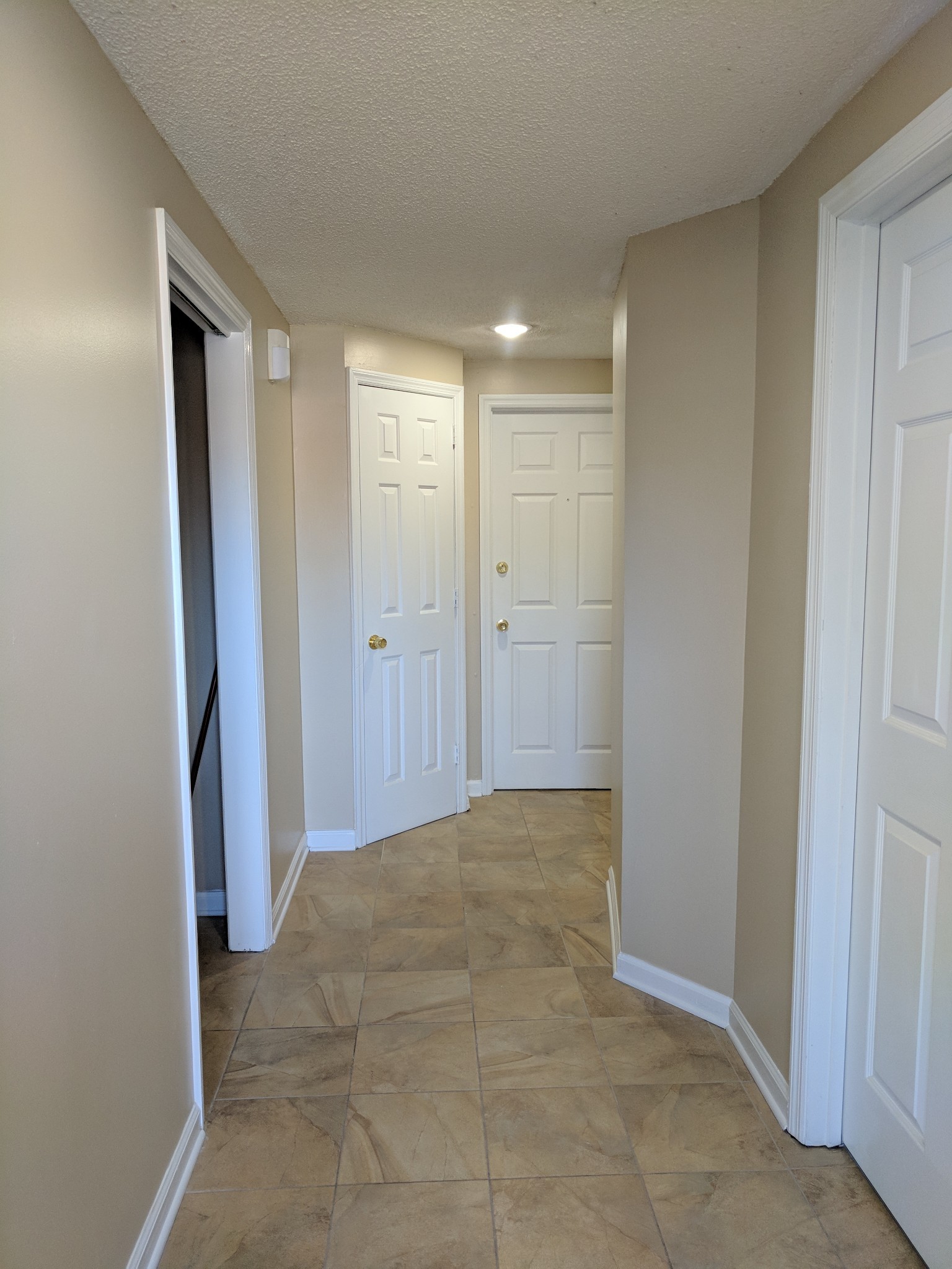 3188 Parthenon Ave Property Photo 2