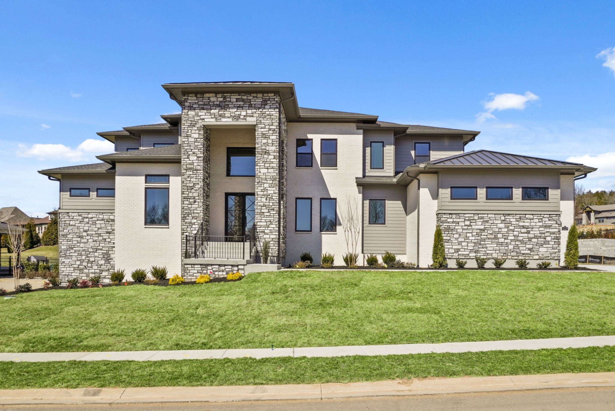 6029 Lookaway Circle Property Photo