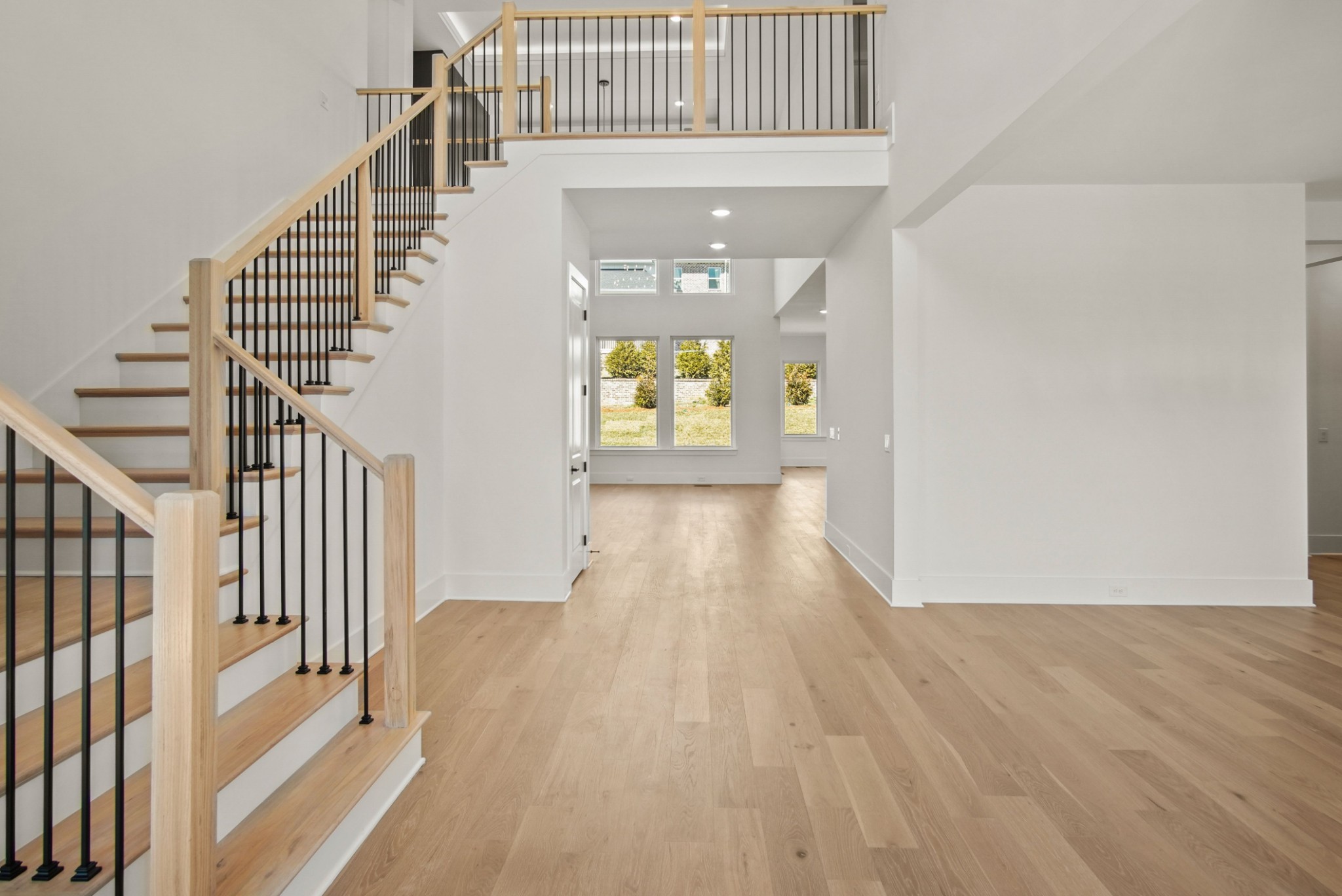 6029 Lookaway Circle Property Photo 6
