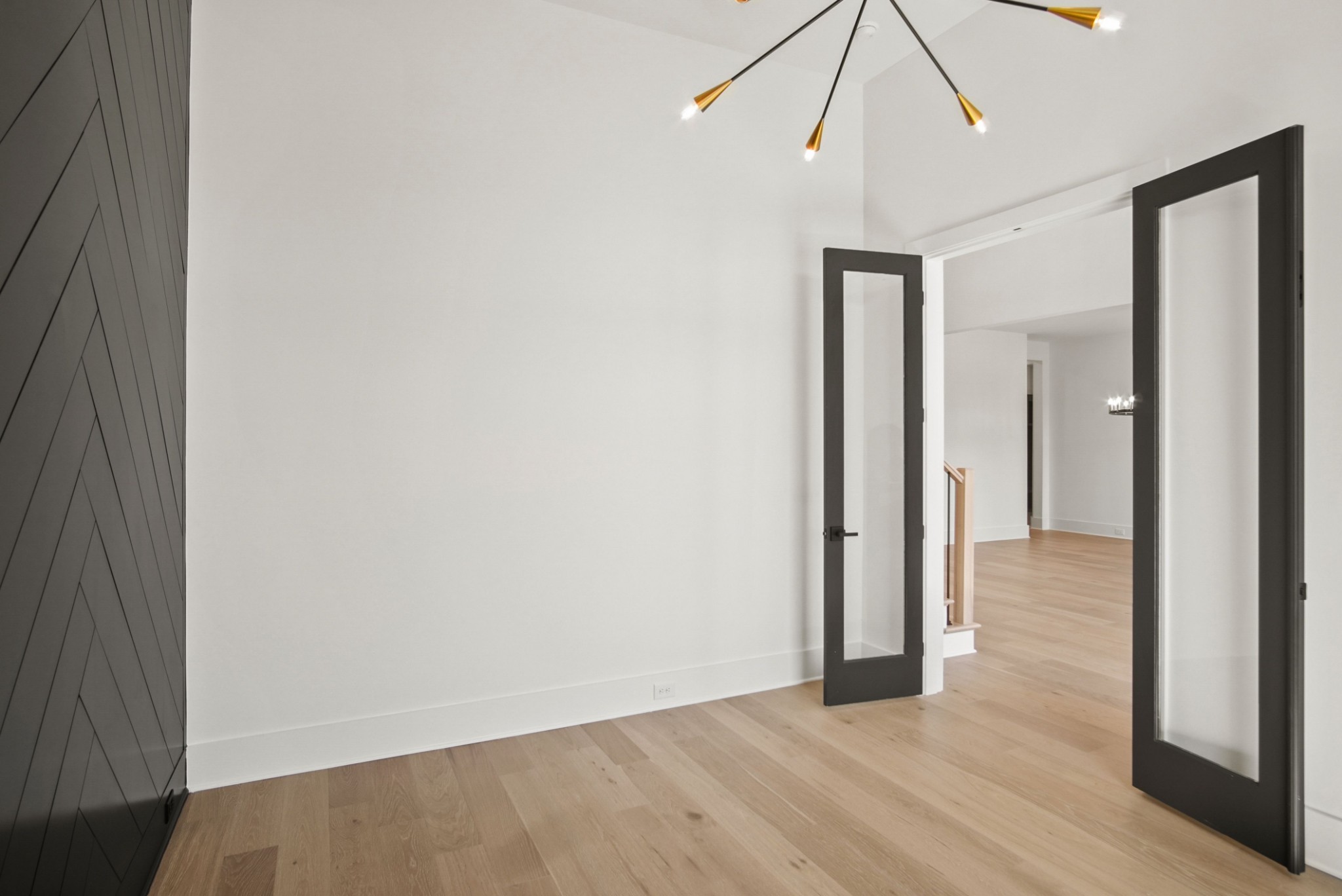 6029 Lookaway Circle Property Photo 8