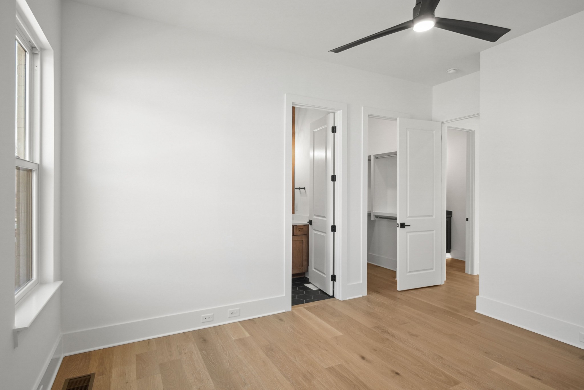 6029 Lookaway Circle Property Photo 32