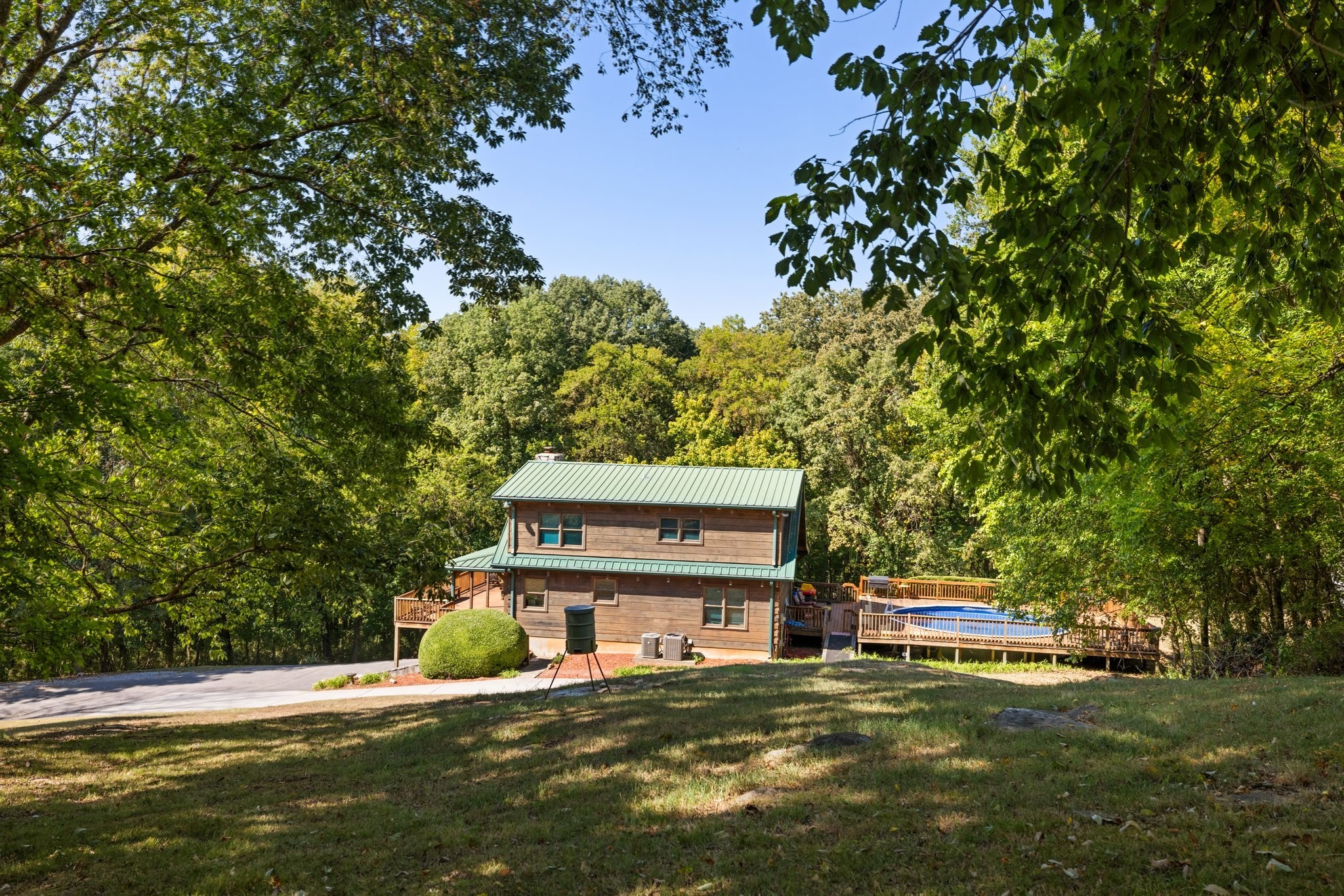 1425 Southport Rd Property Photo 35
