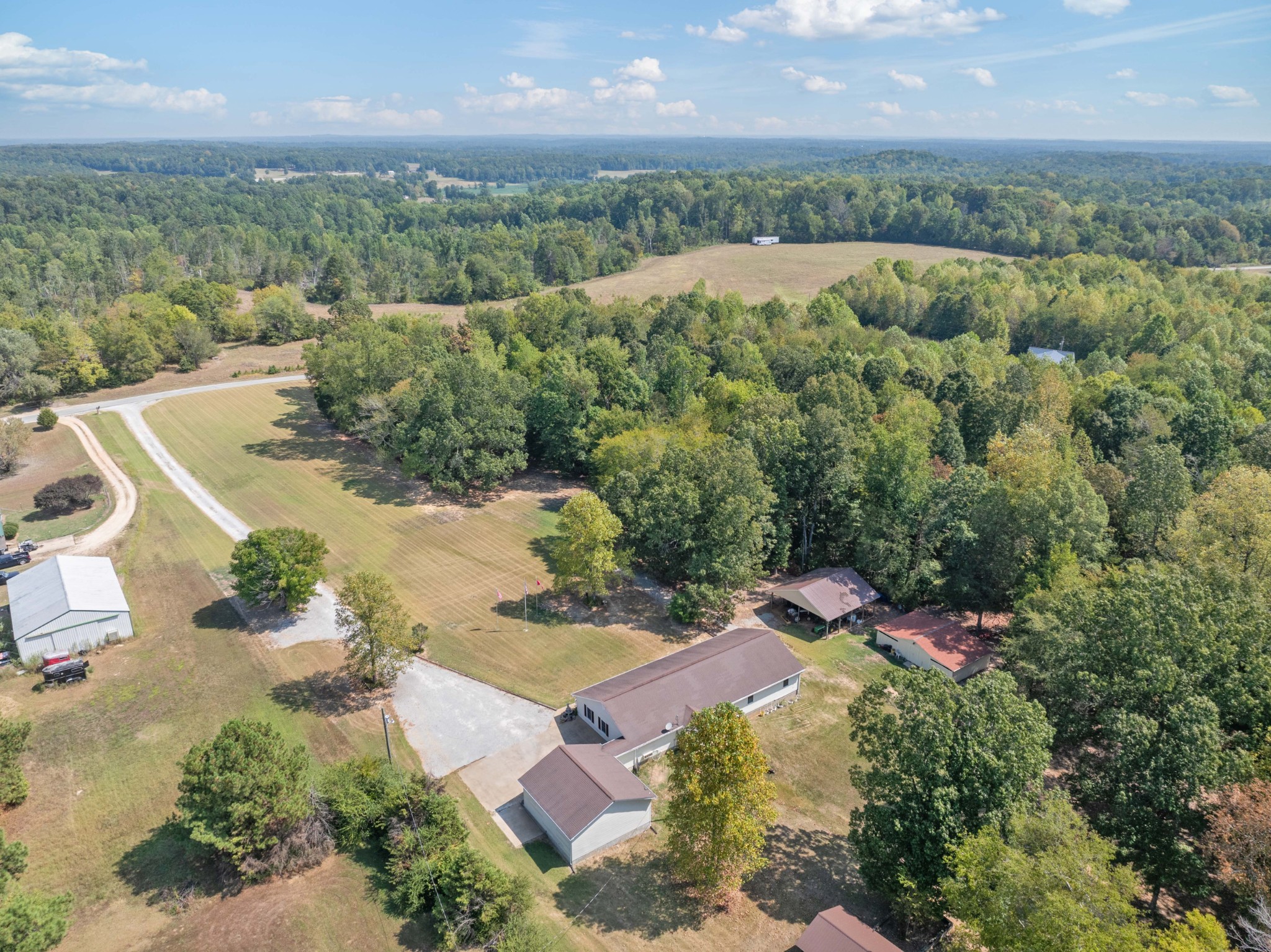 3379 Old Stage Rd Property Photo 5