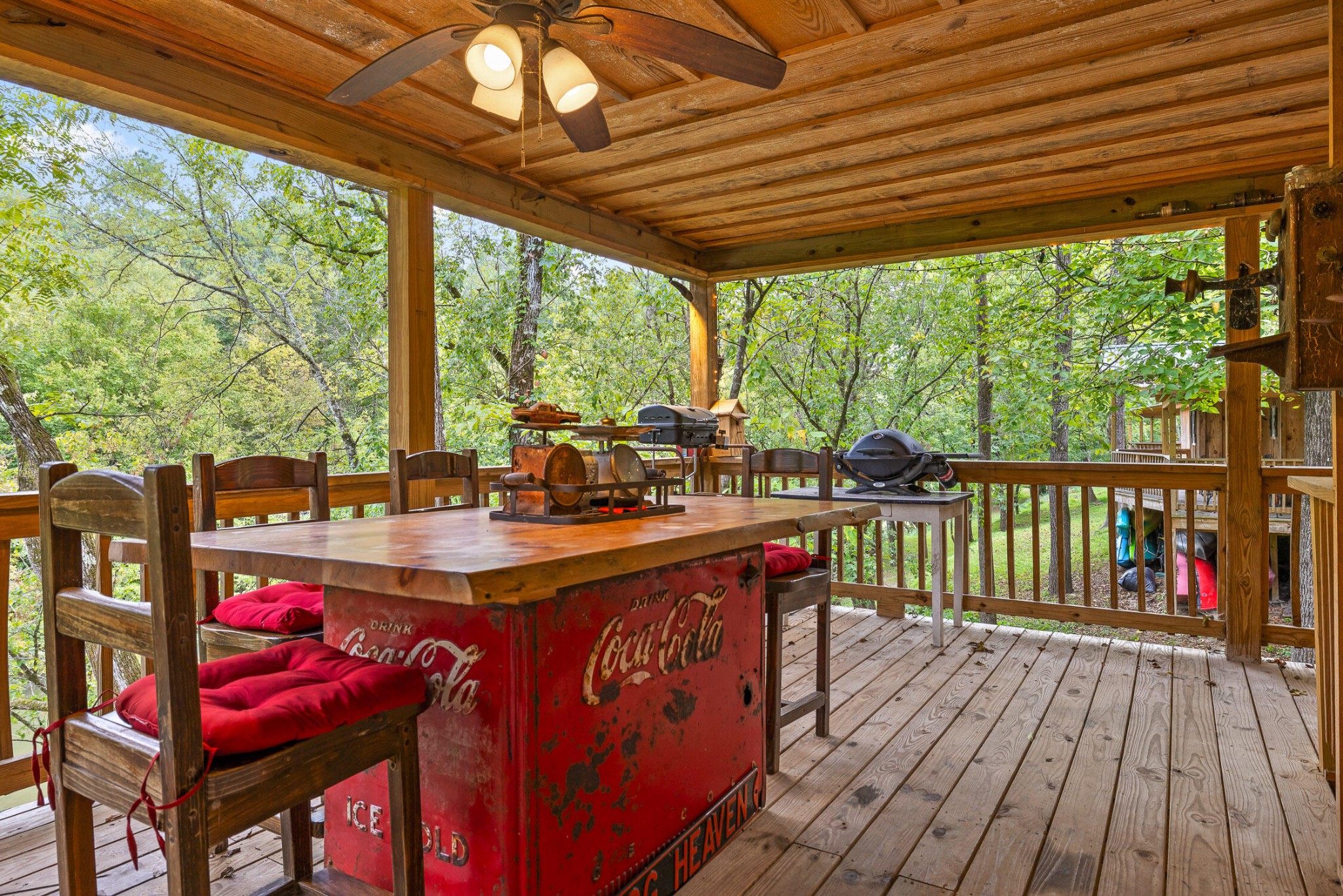 9112 Highway 41 Property Photo 47