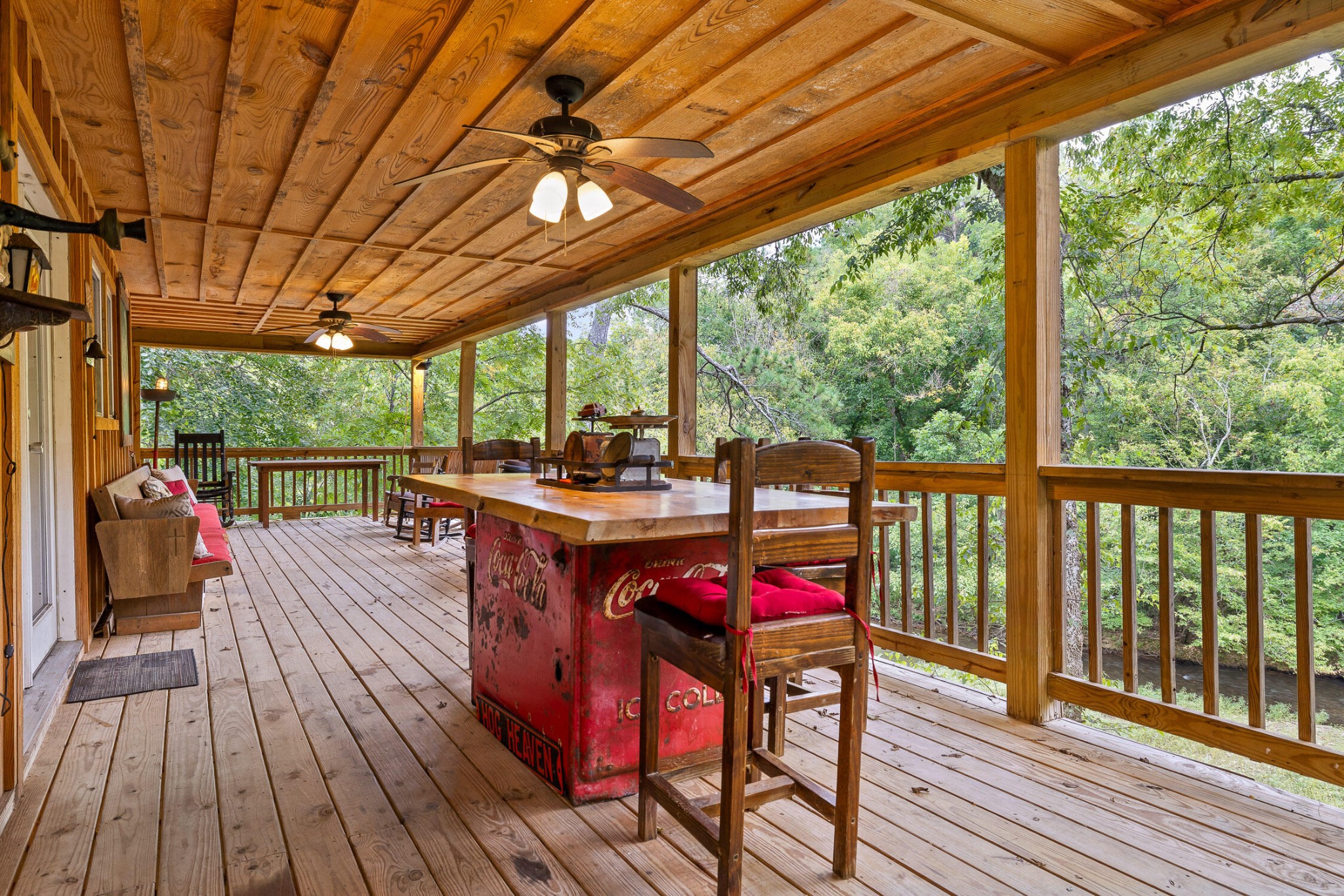 9112 Highway 41 Property Photo 49
