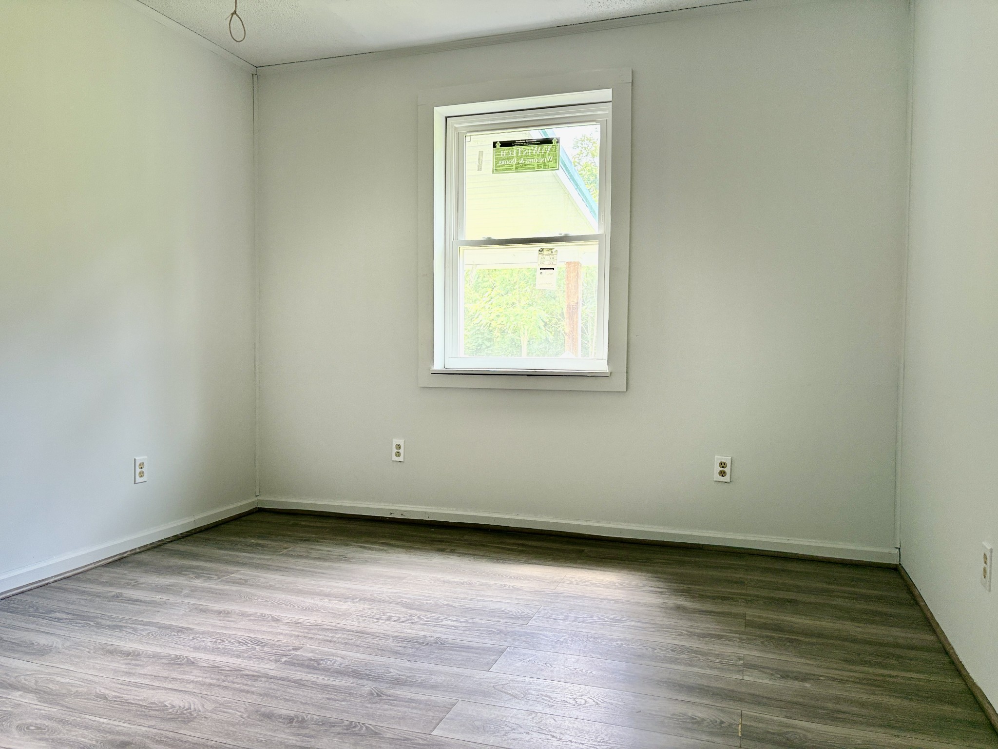 163 Longbranch Rd Property Photo 8