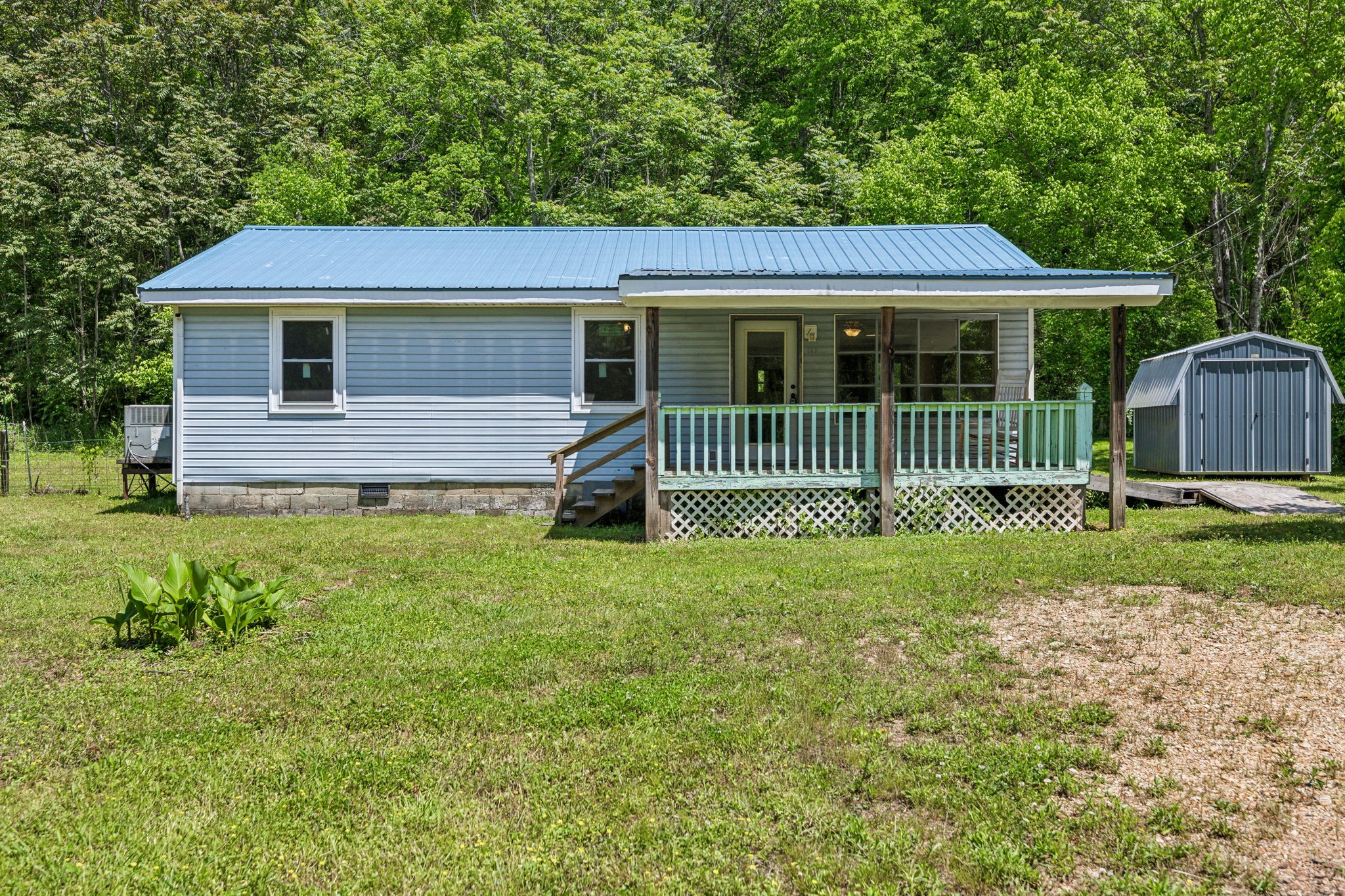 163 Longbranch Rd Property Photo 12