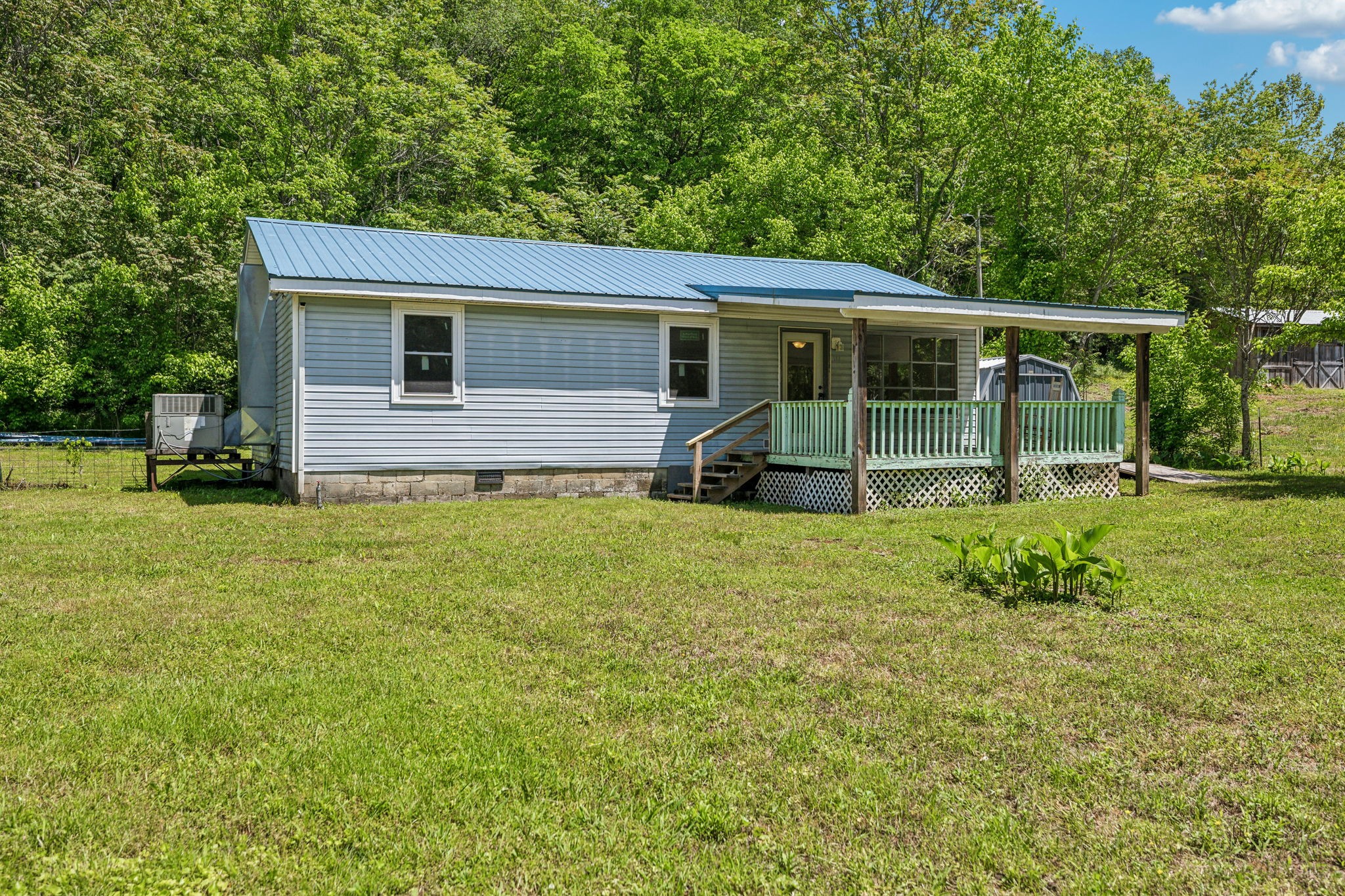 163 Longbranch Rd Property Photo 13